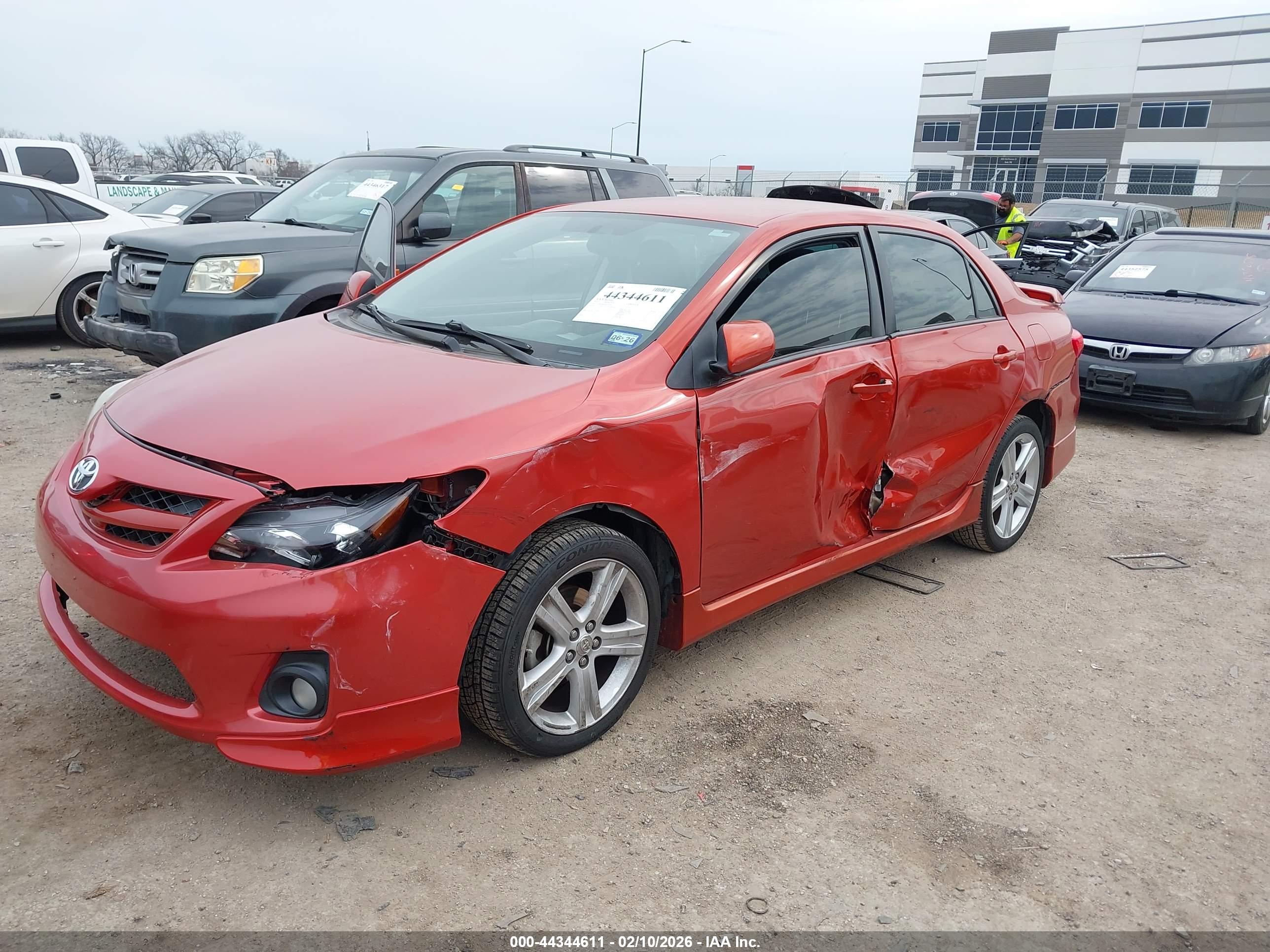 TOYOTA COROLLA image 6