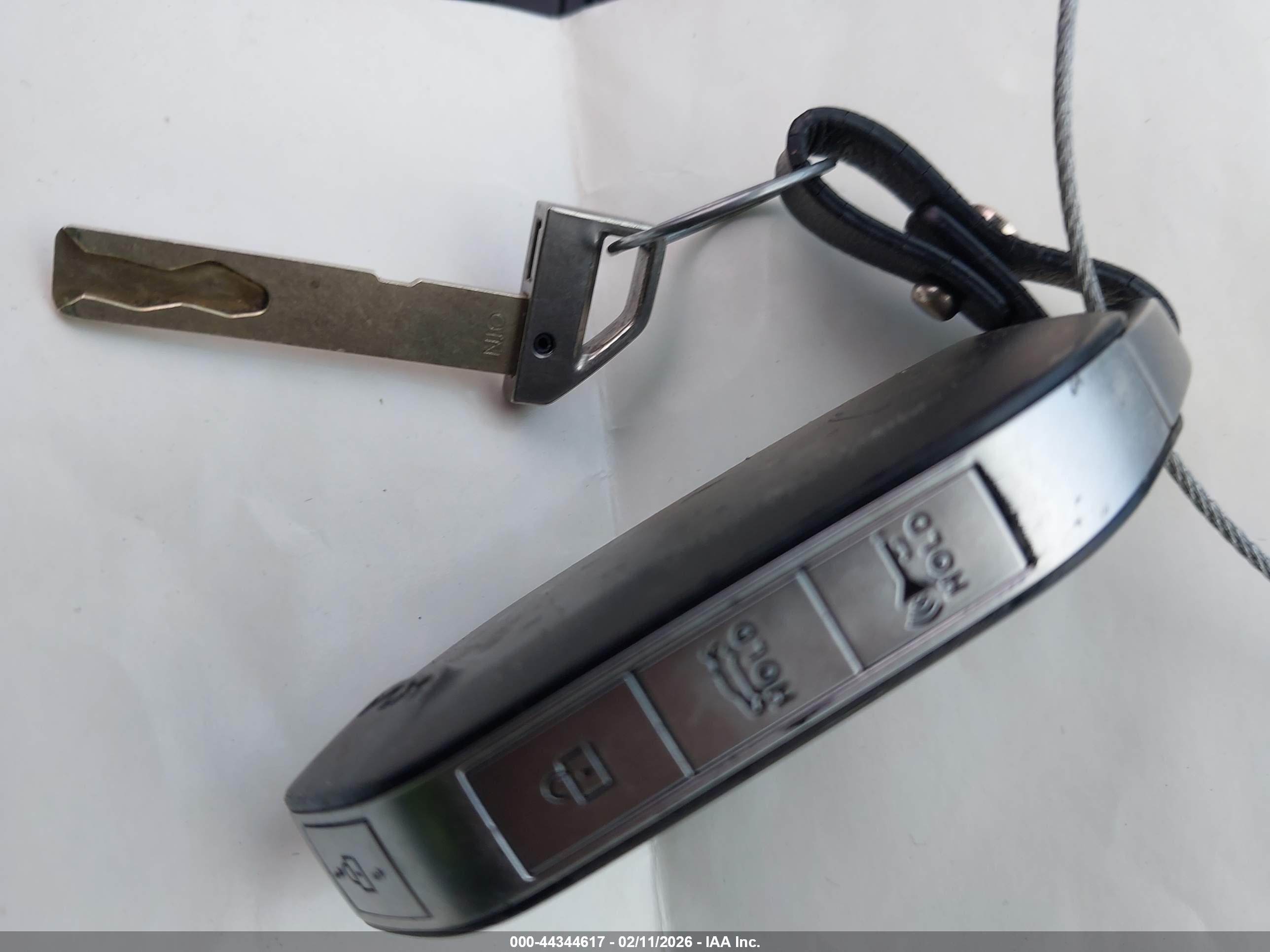 KIA K4 image 11