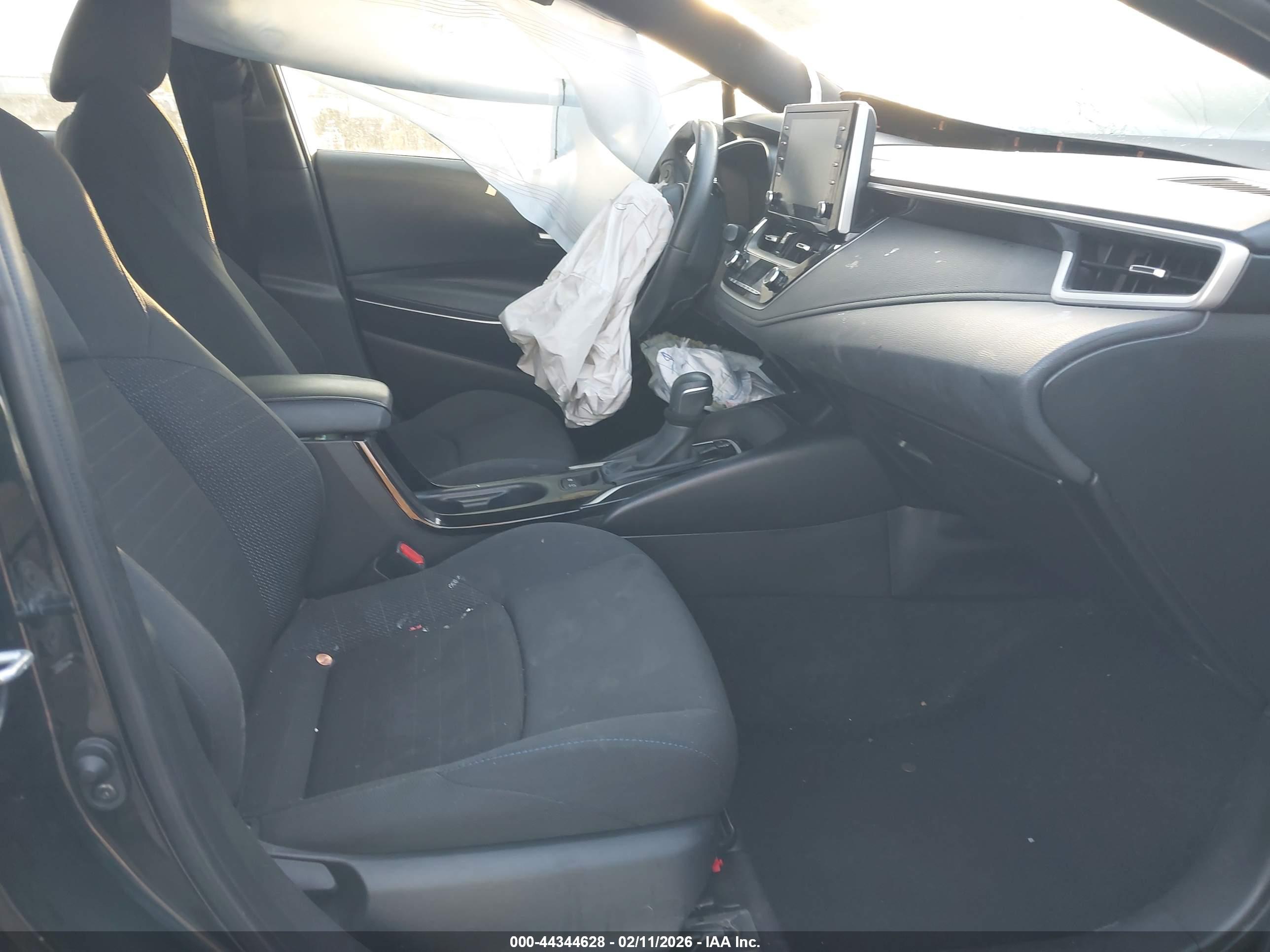 TOYOTA COROLLA image 5