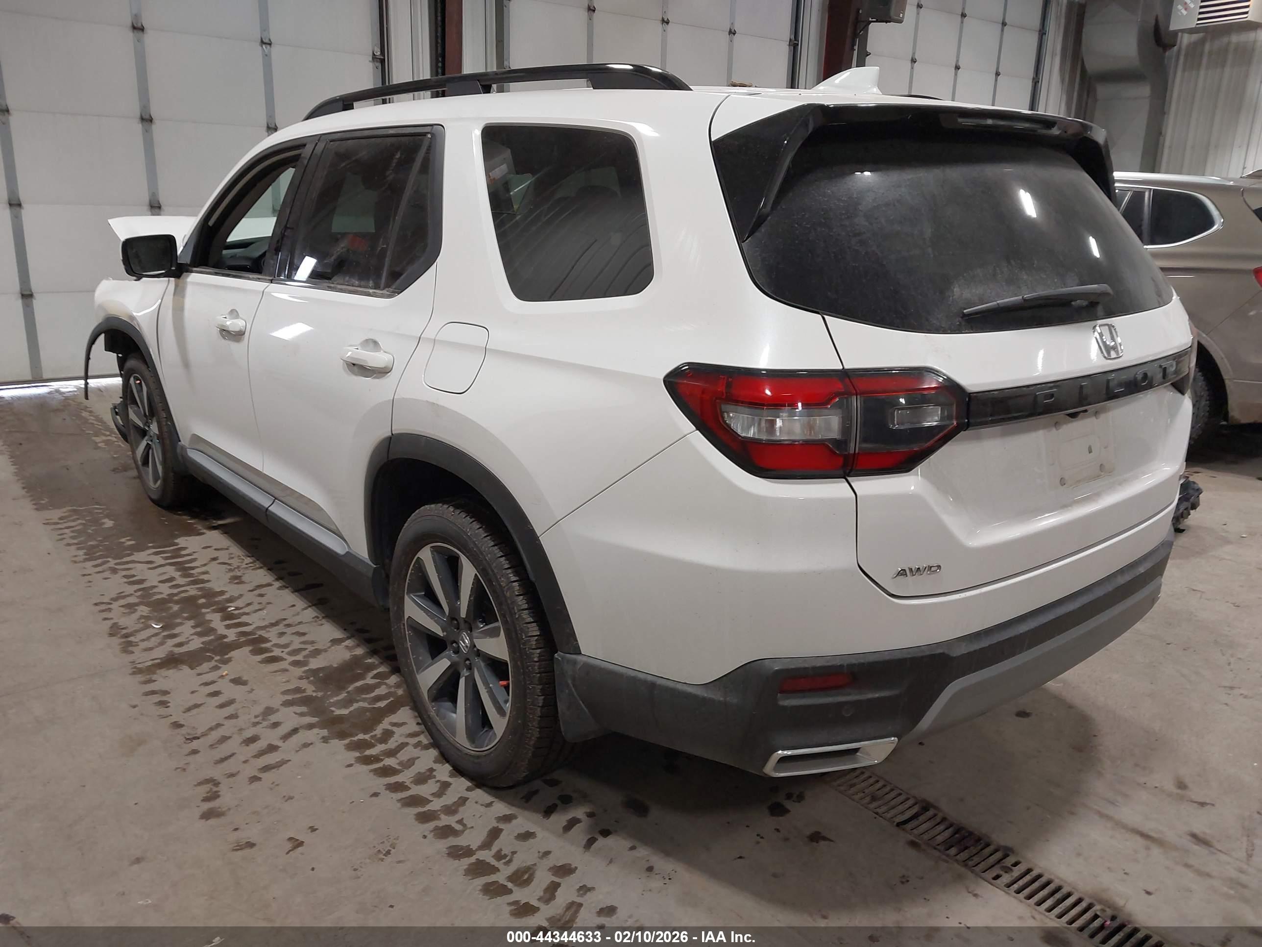 HONDA PILOT image 3