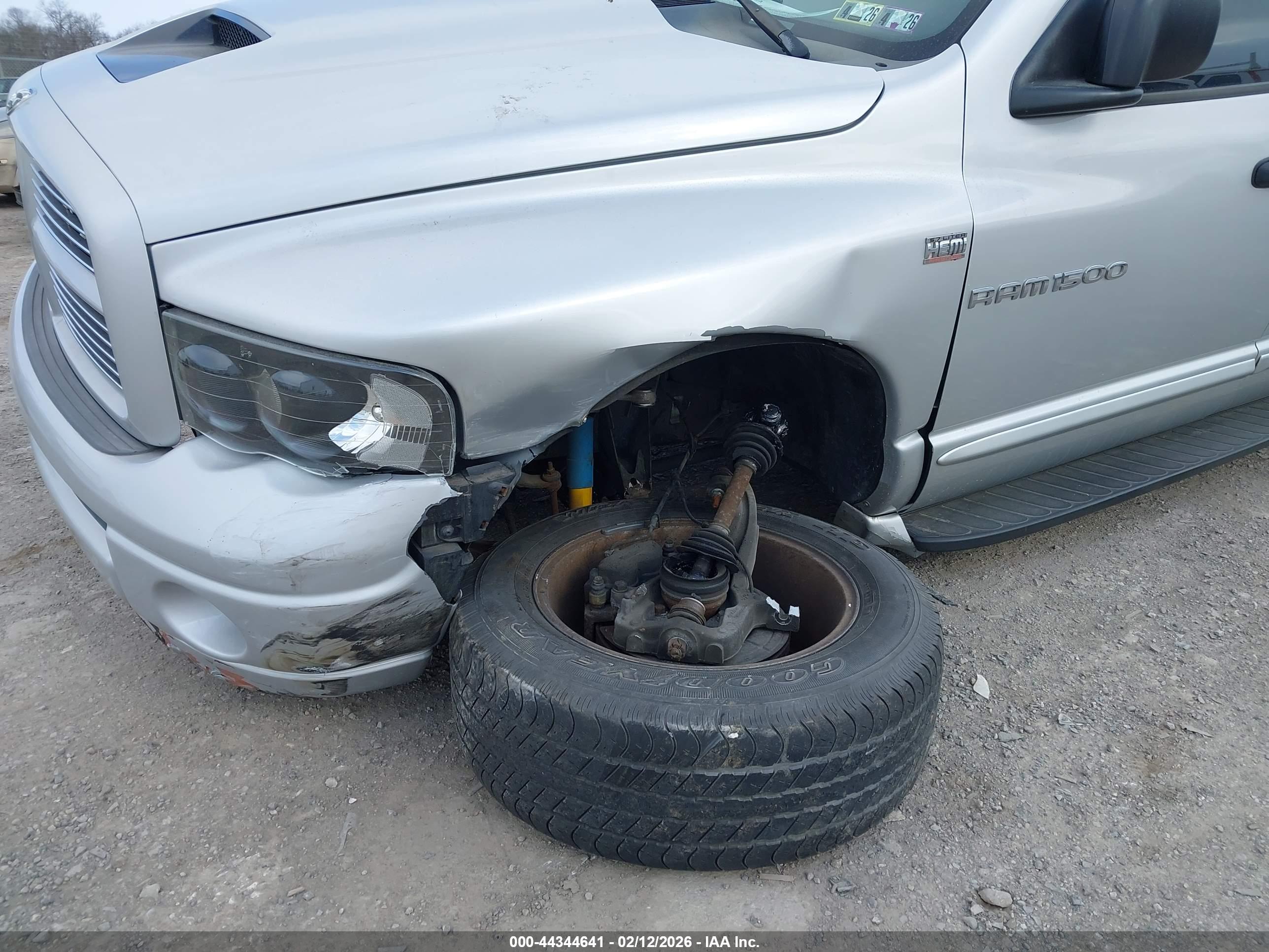 DODGE RAM image 6