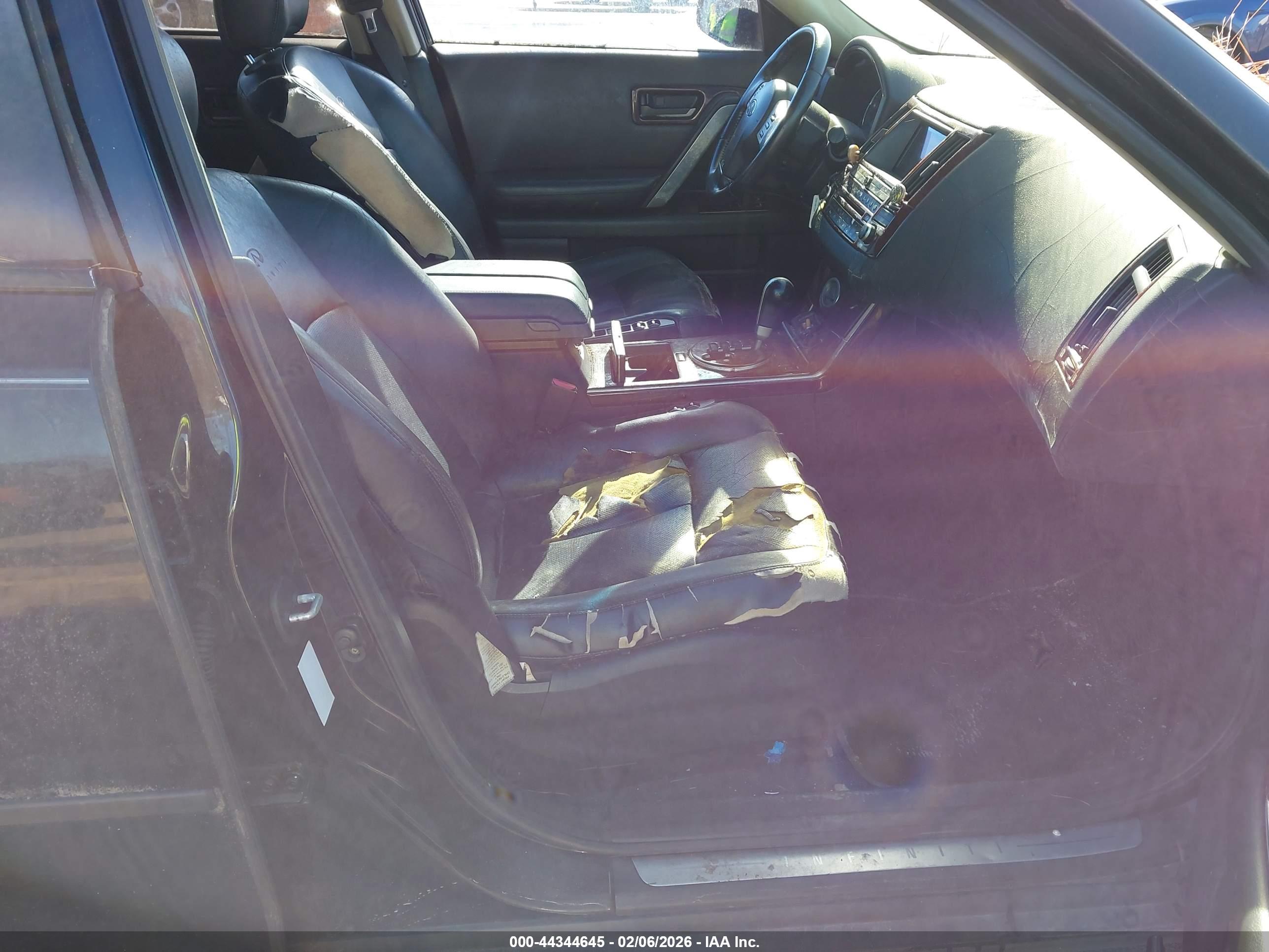 INFINITI FX35 image 5