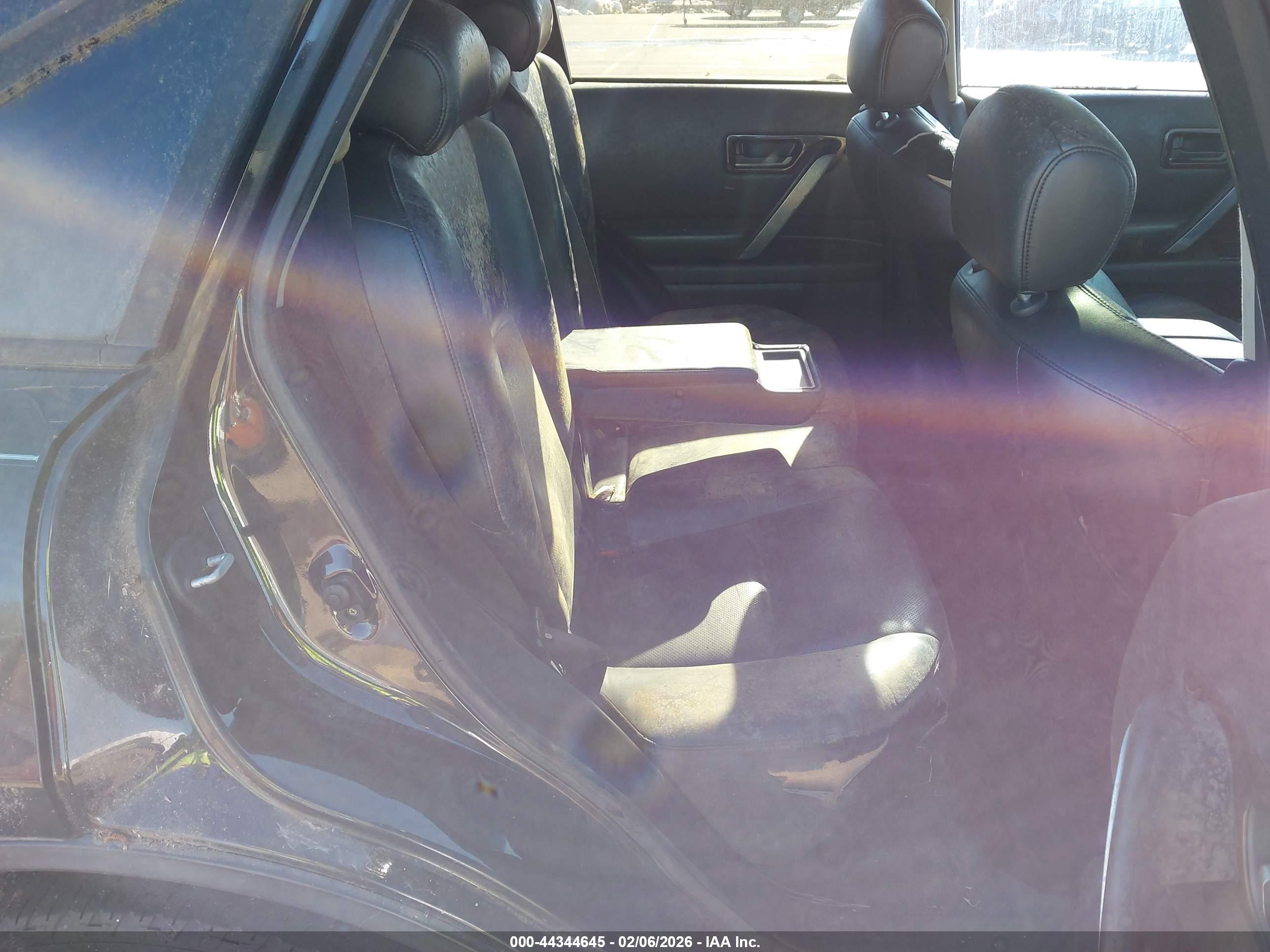 INFINITI FX35 image 8