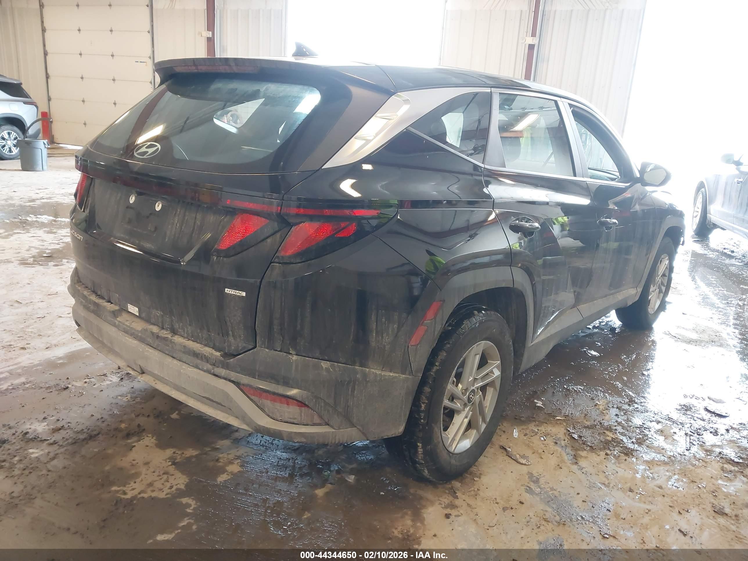 HYUNDAI TUCSON image 4