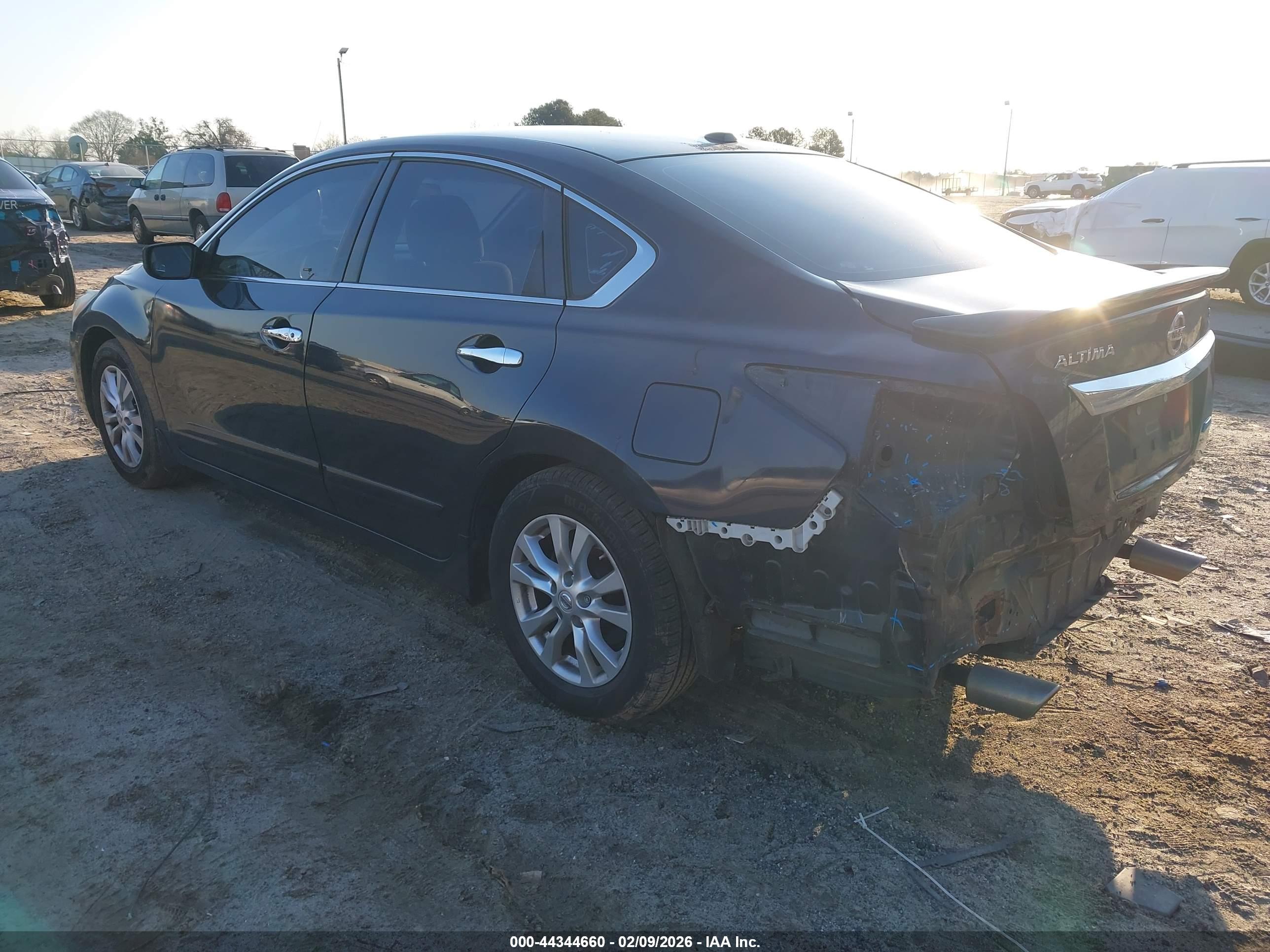 NISSAN ALTIMA image 3