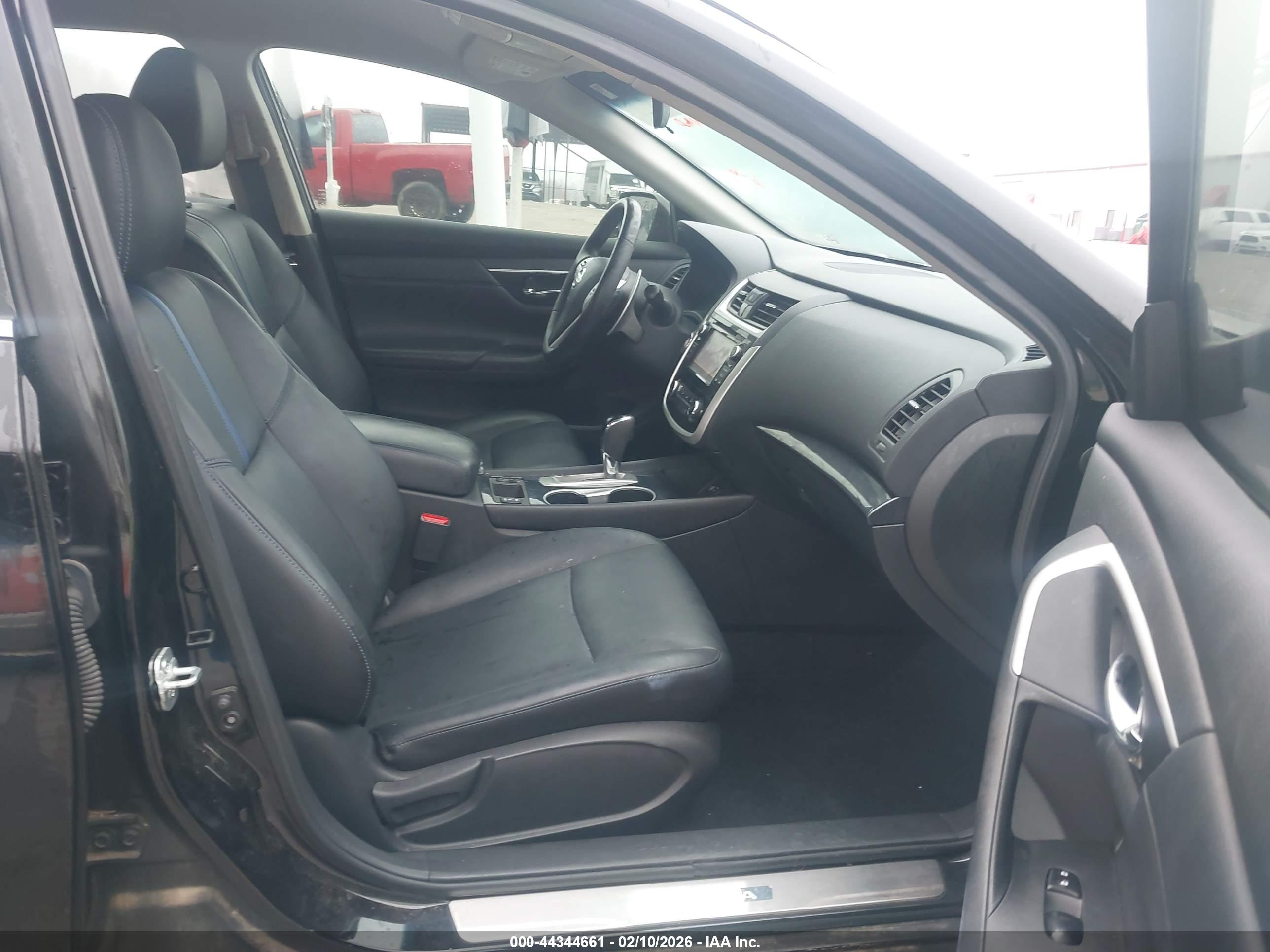 NISSAN ALTIMA image 5