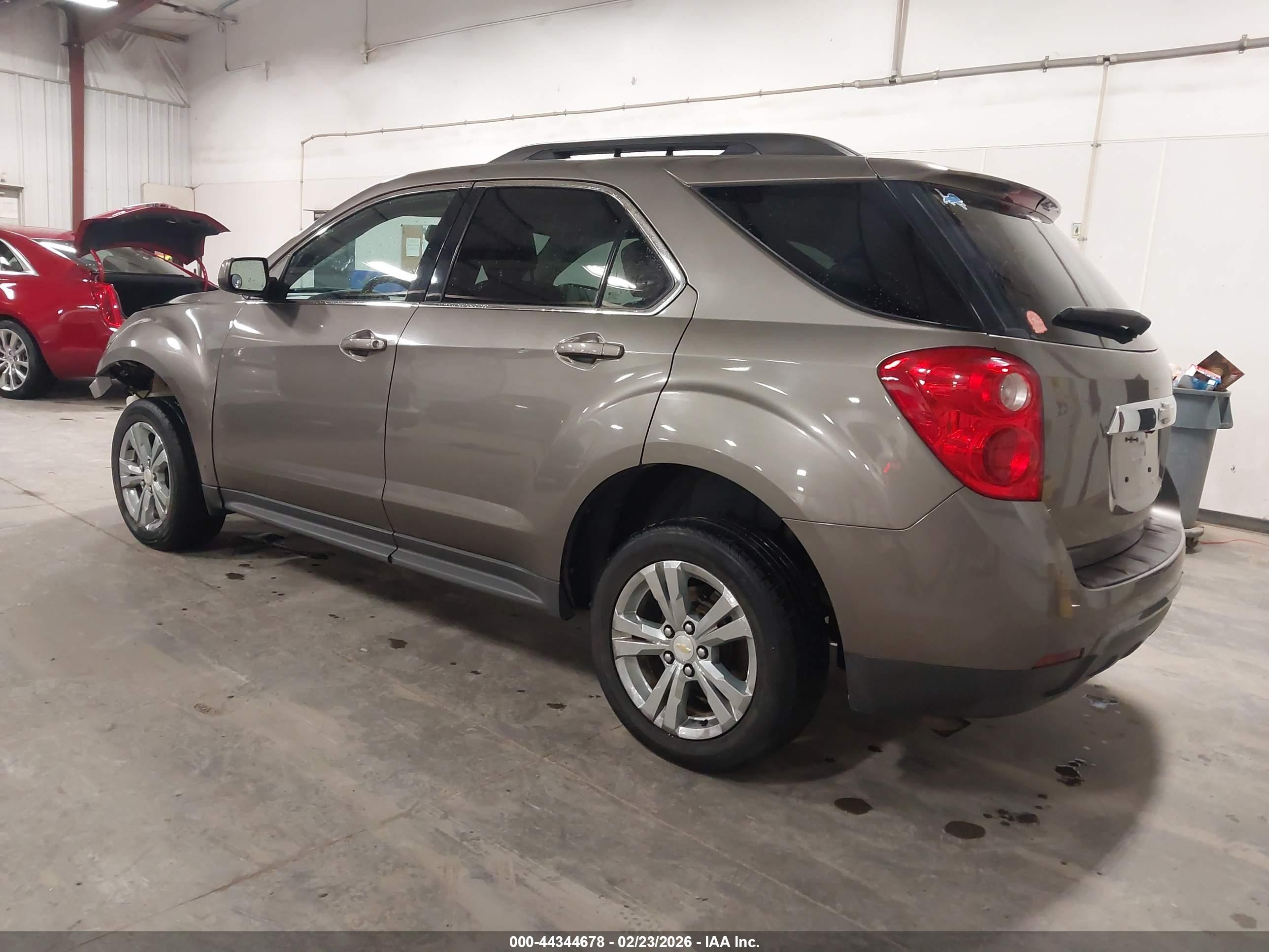CHEVROLET EQUINOX image 3