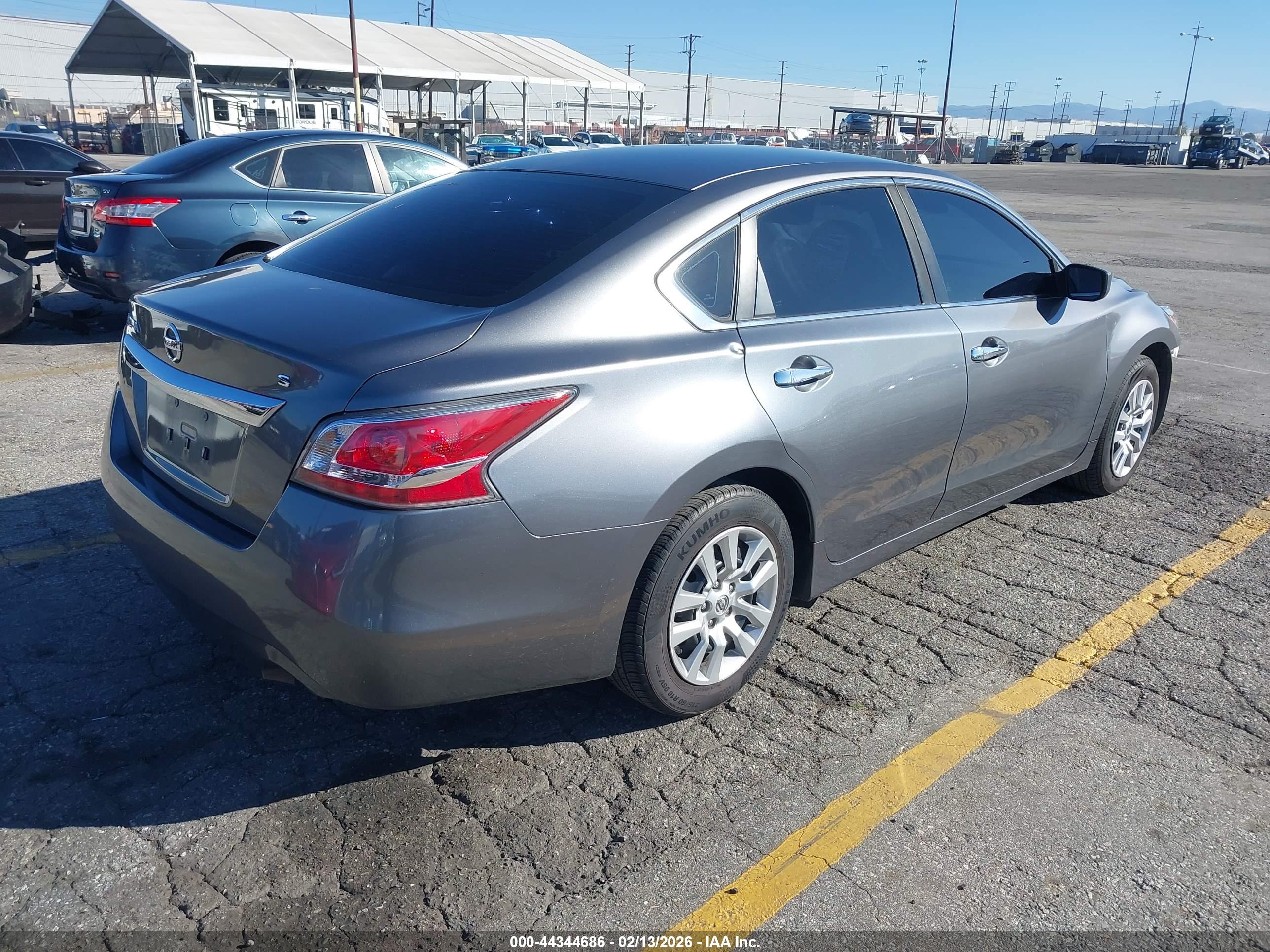 NISSAN ALTIMA image 4