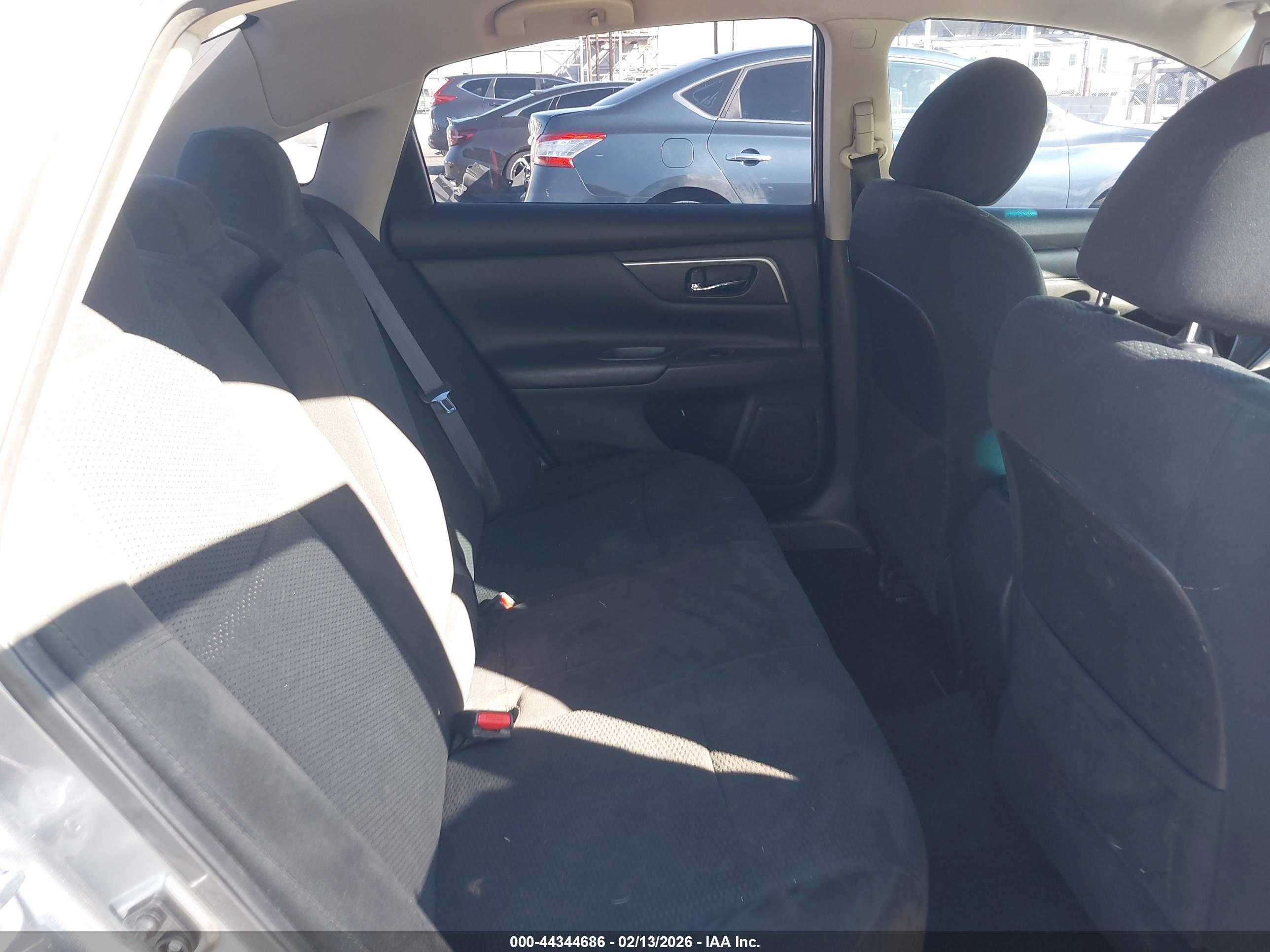 NISSAN ALTIMA image 8