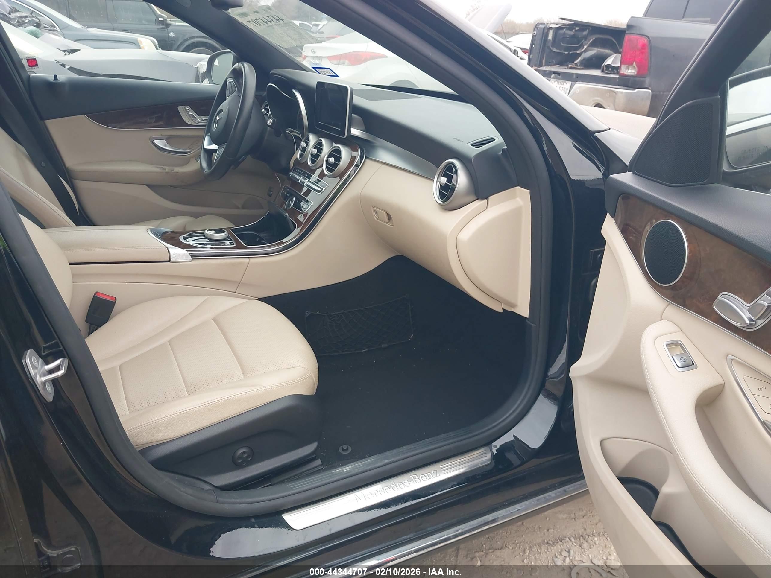 MERCEDES-BENZ C image 5