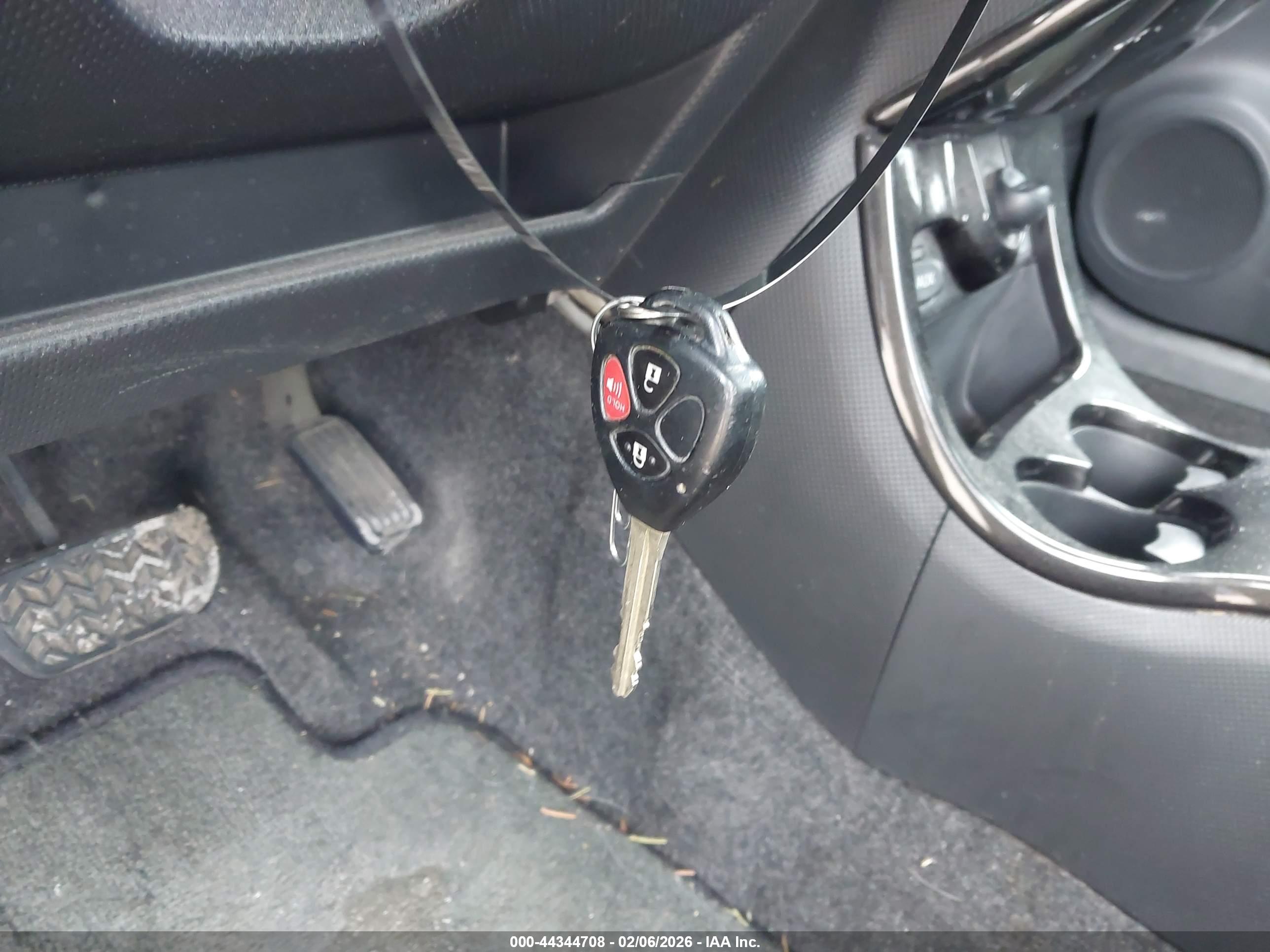 SCION XD image 11