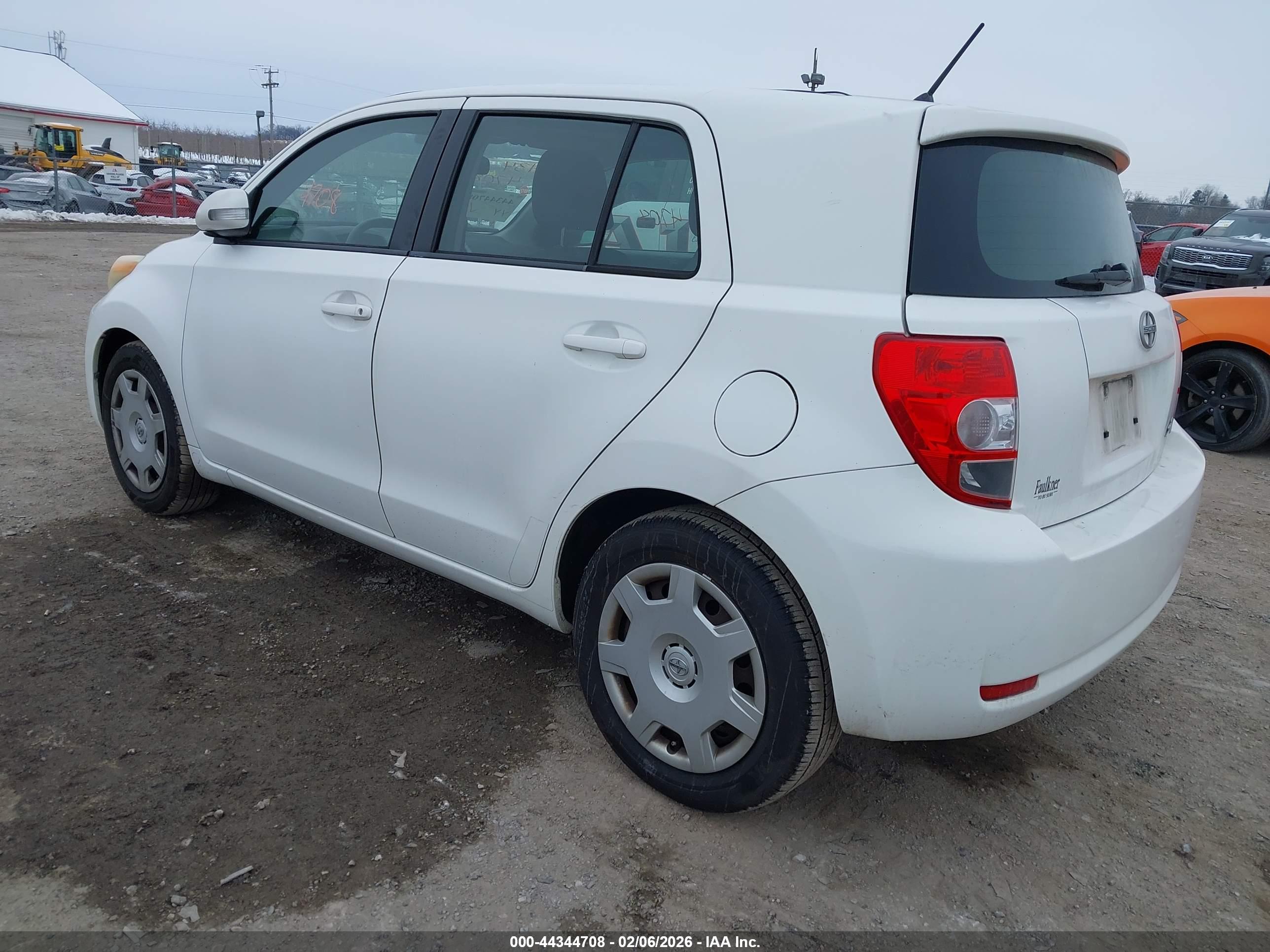 SCION XD image 3