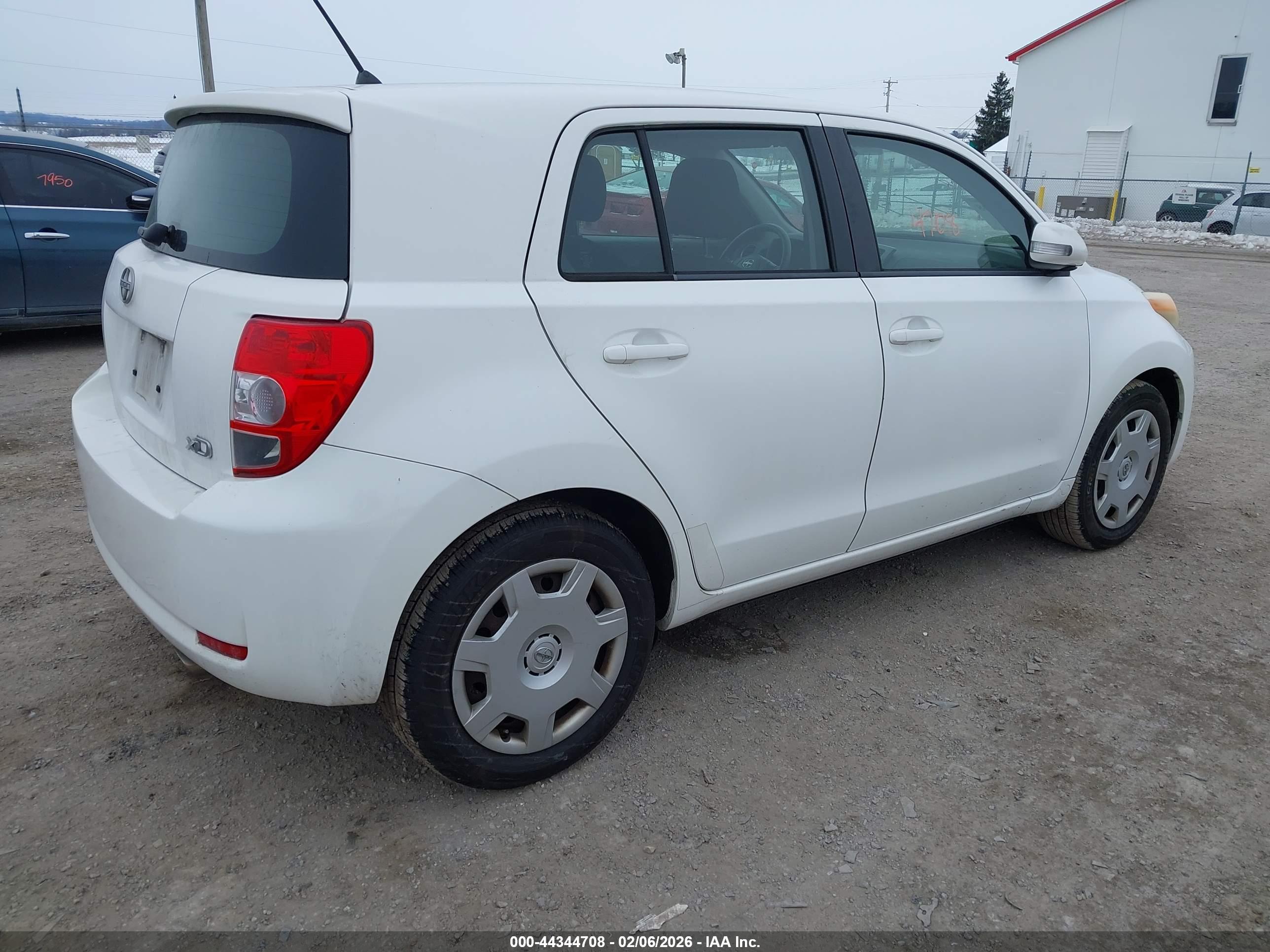 SCION XD image 4