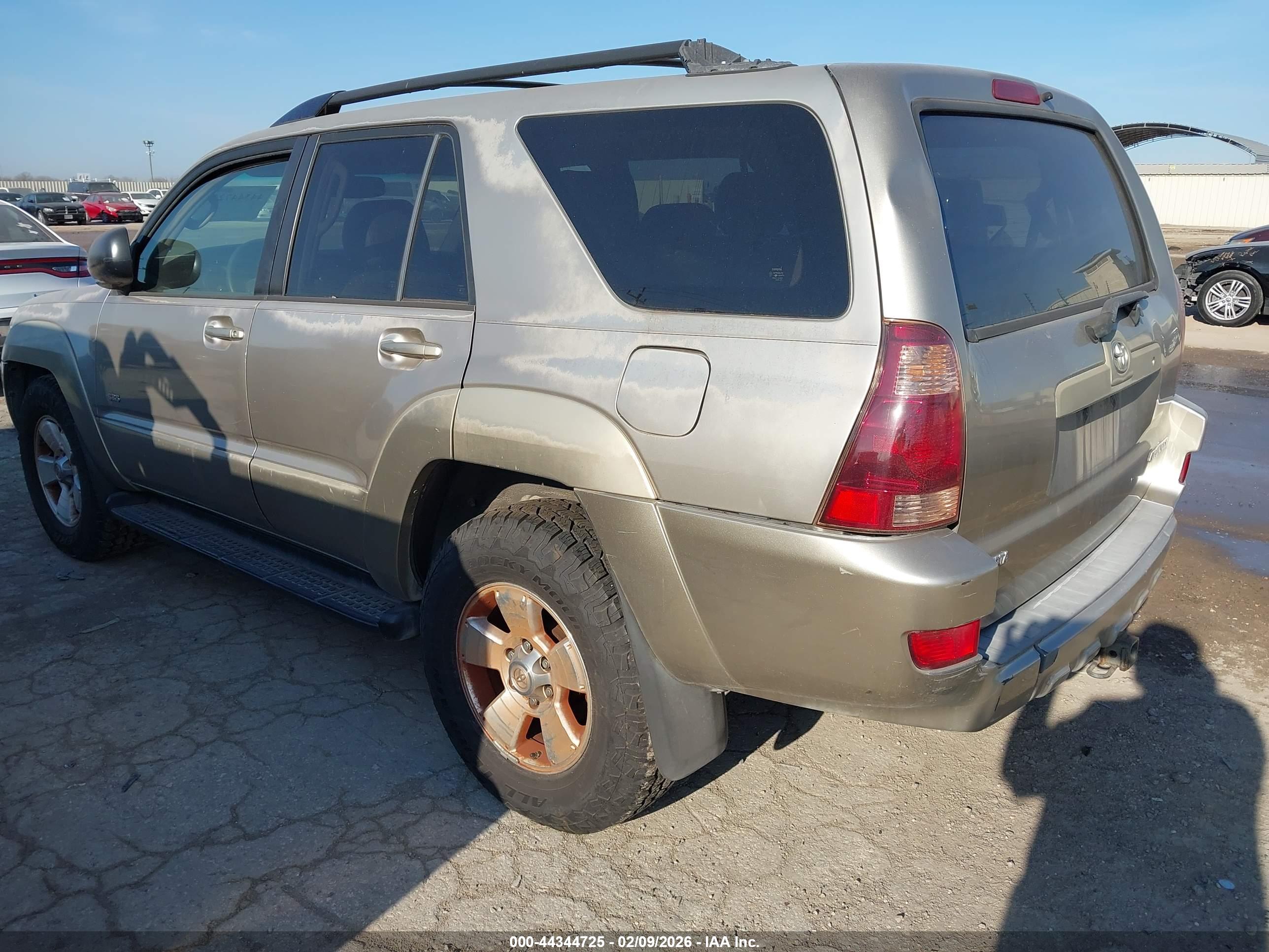 TOYOTA 4RUNNER image 3