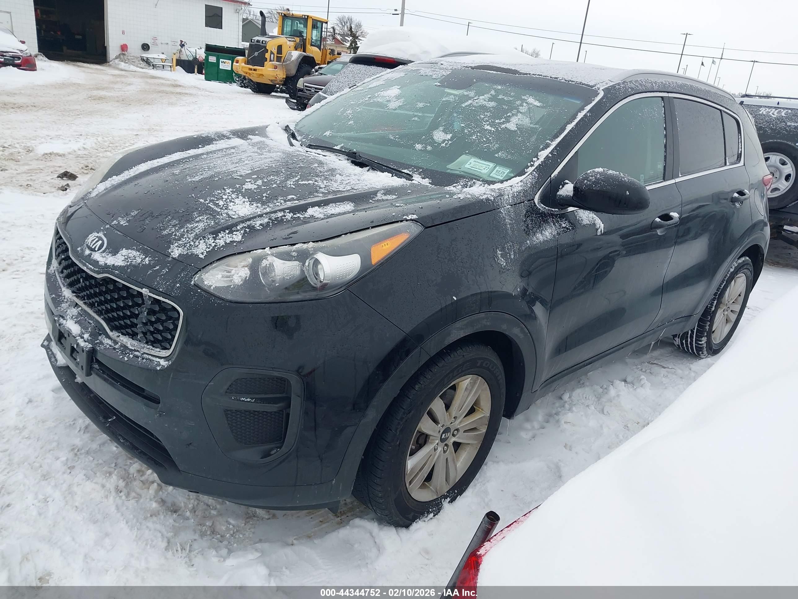 KIA SPORTAGE image 2