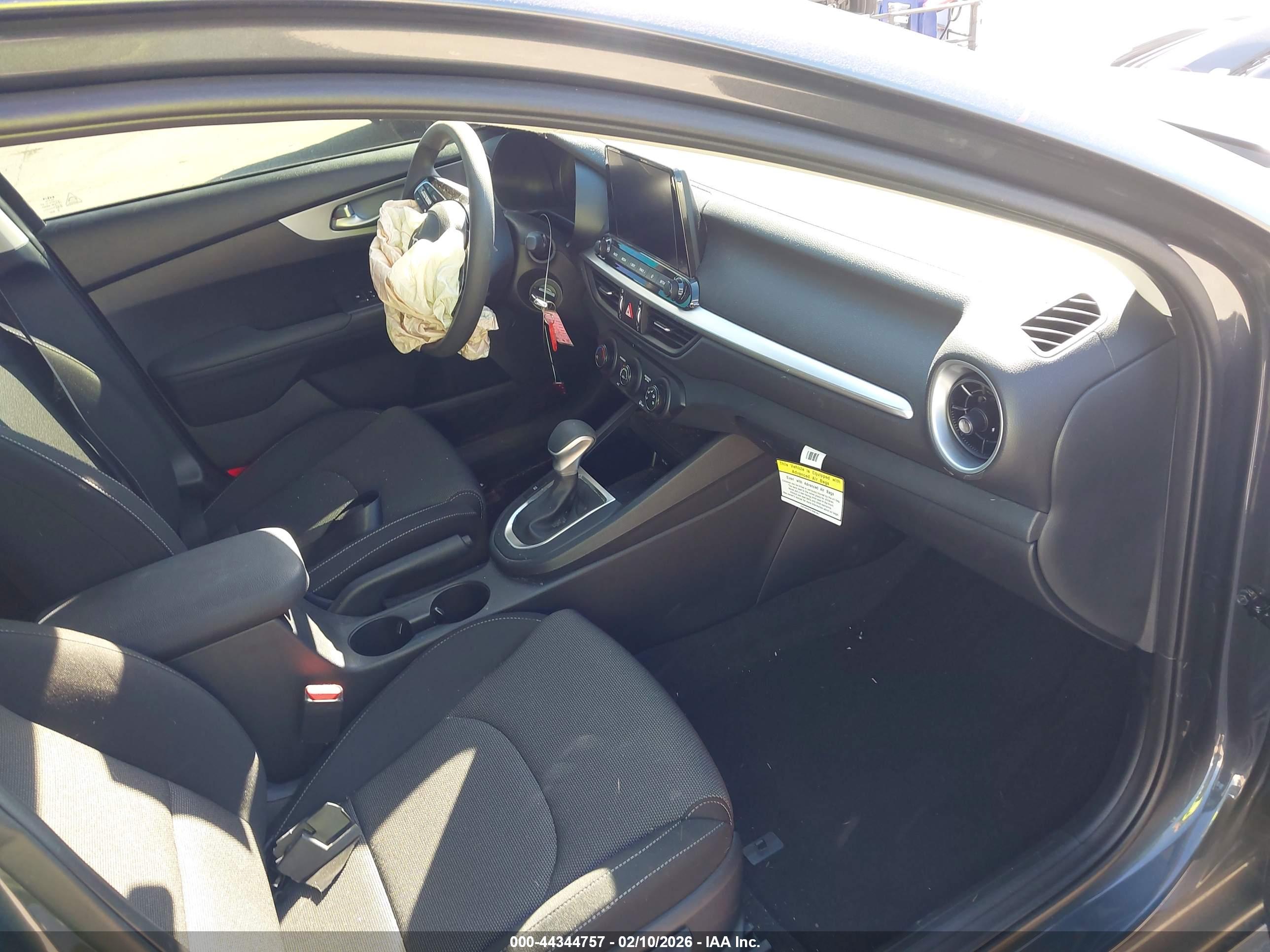 KIA FORTE image 5