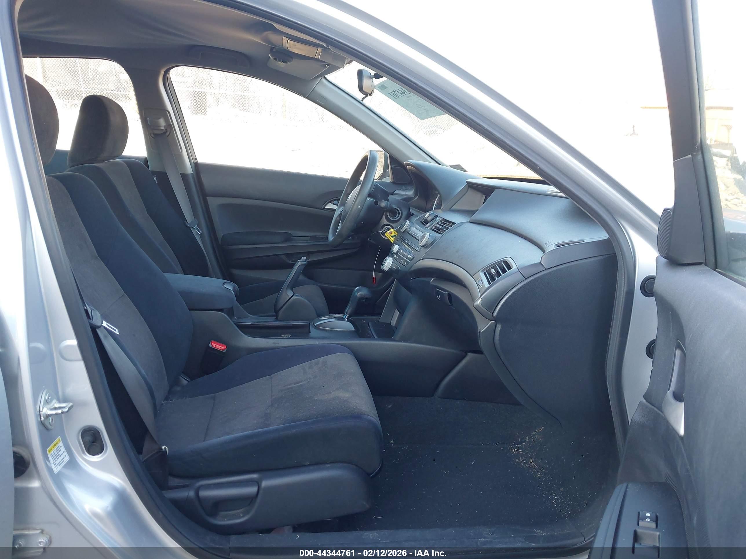 HONDA ACCORD image 5