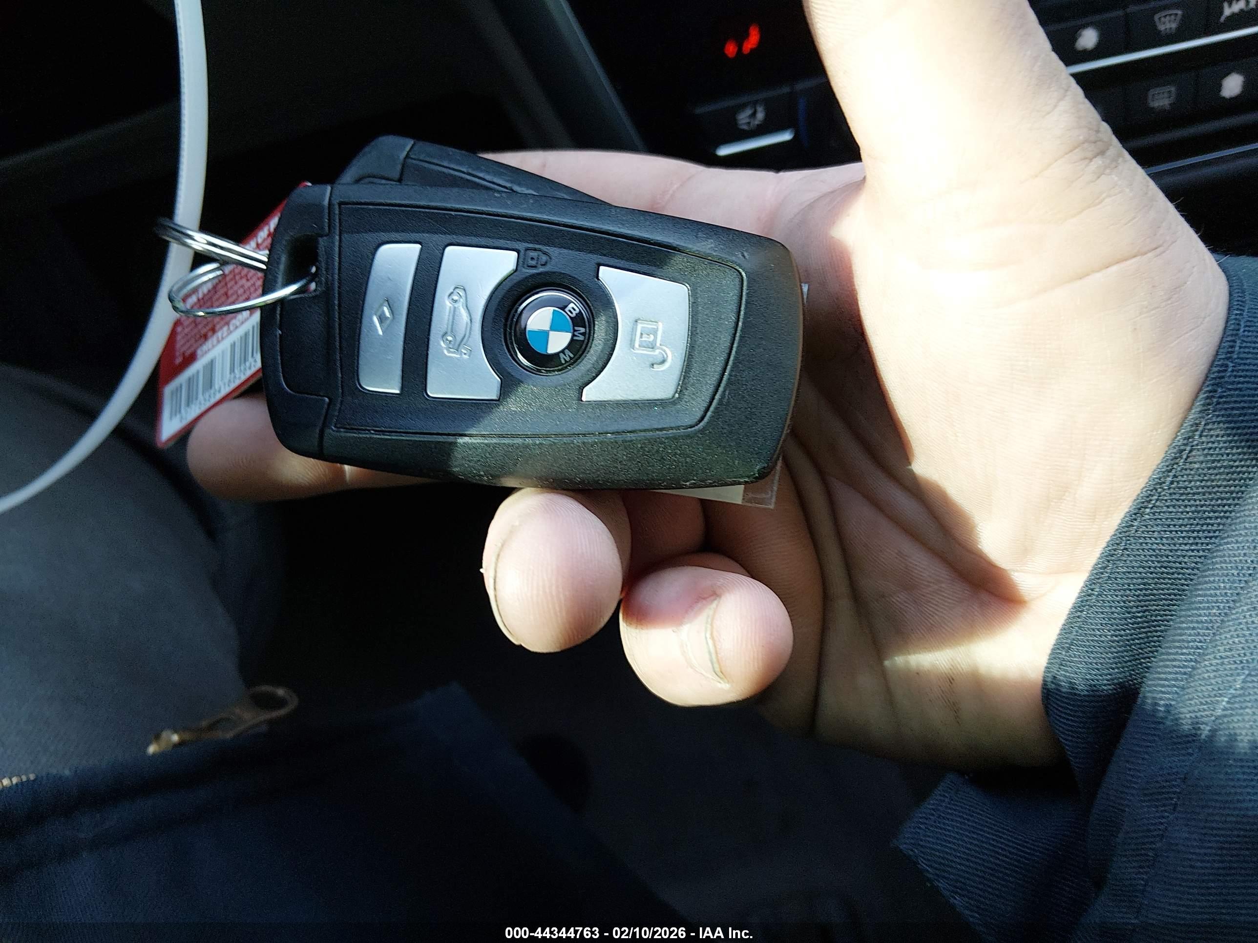 BMW 535I image 11