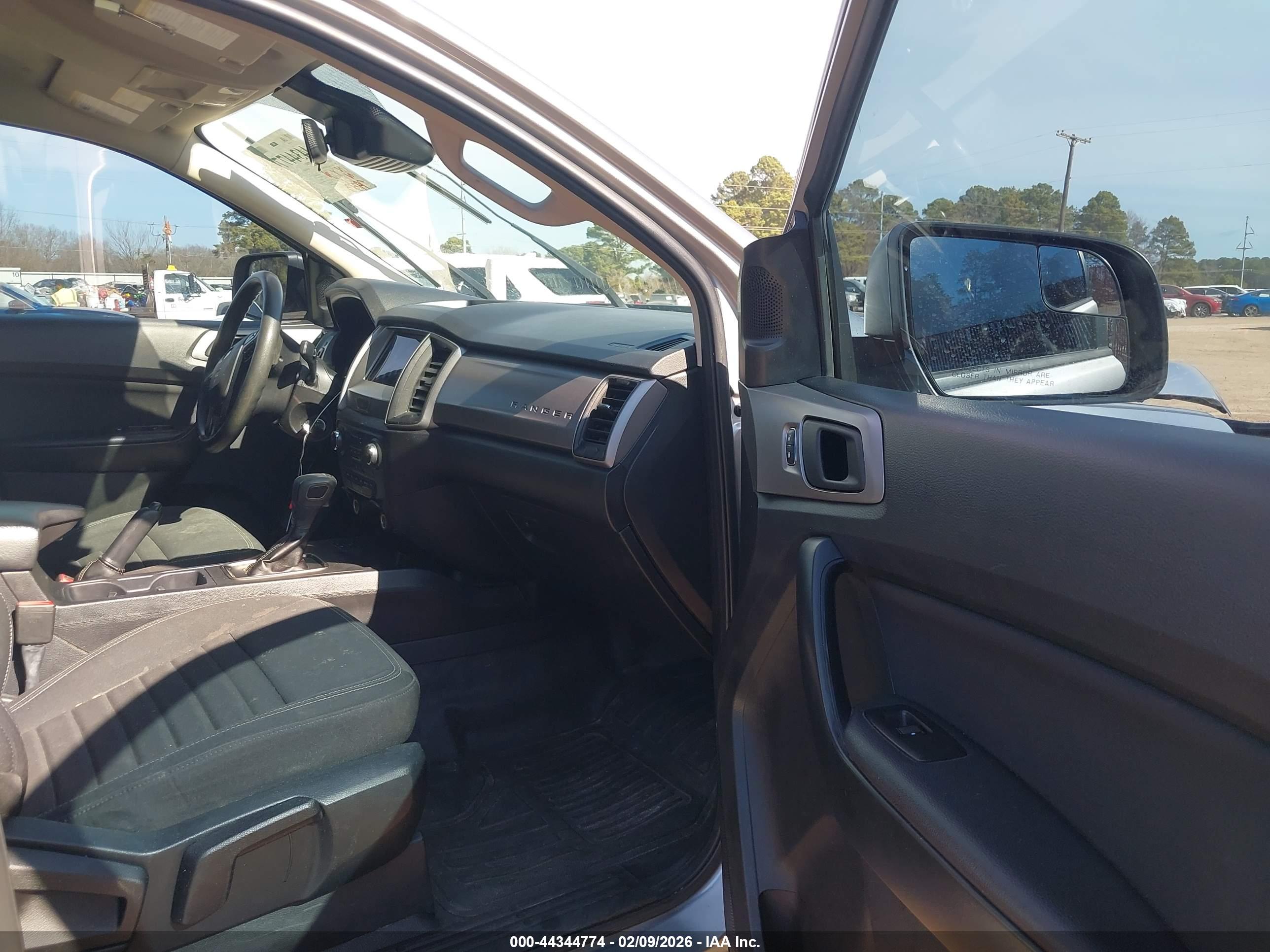FORD RANGER image 5