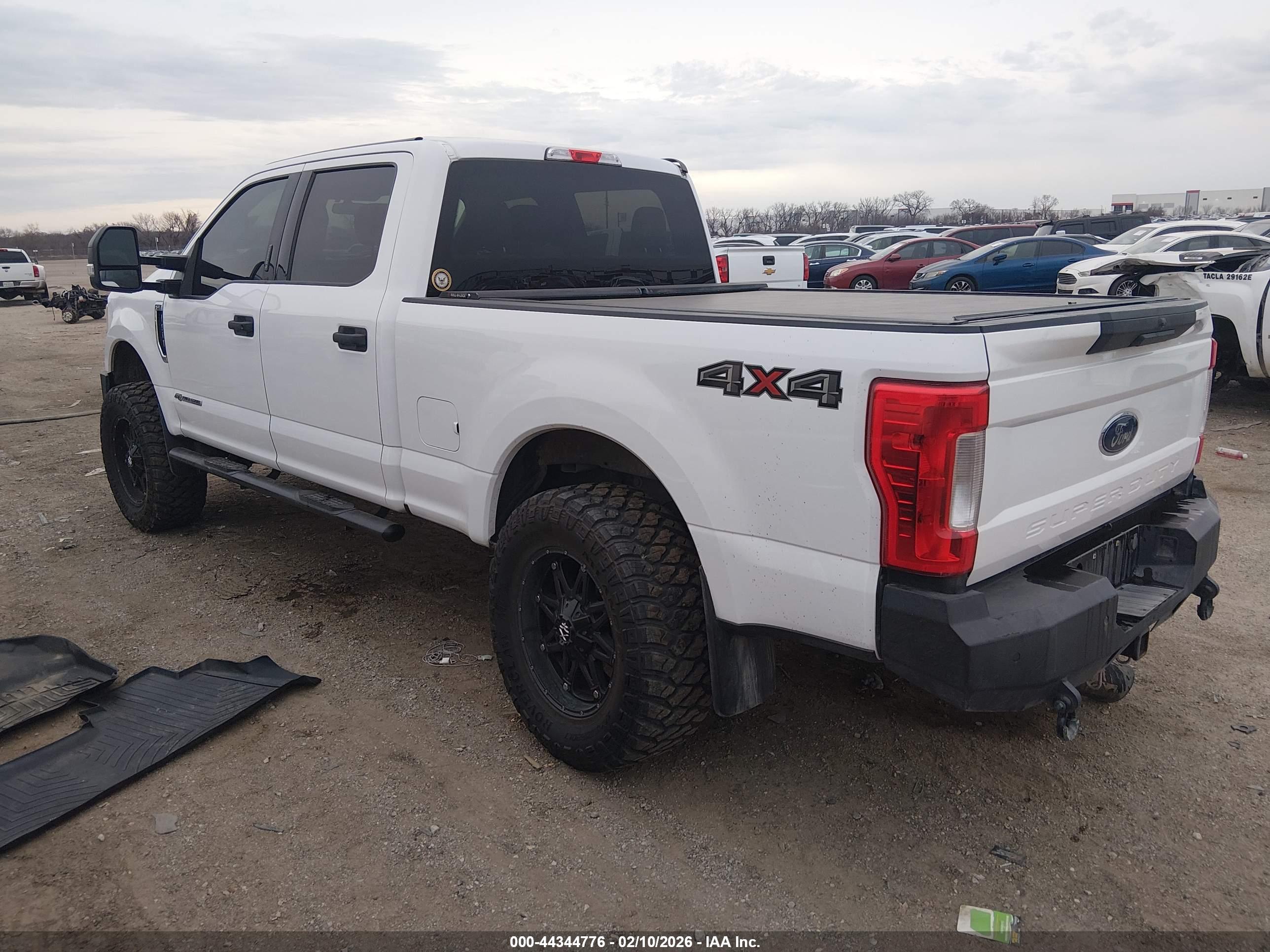 FORD F-250 image 3
