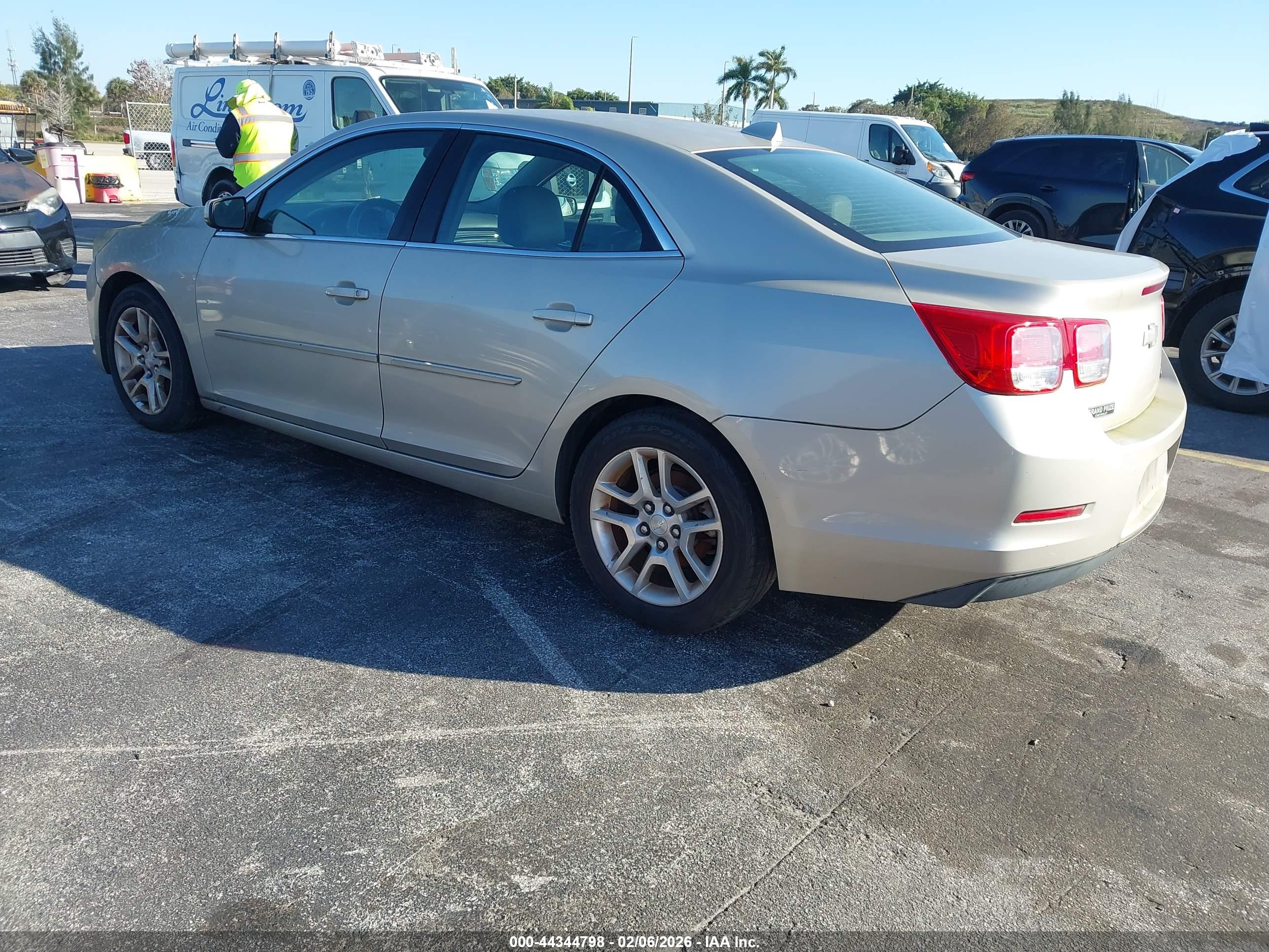 CHEVROLET MALIBU image 3