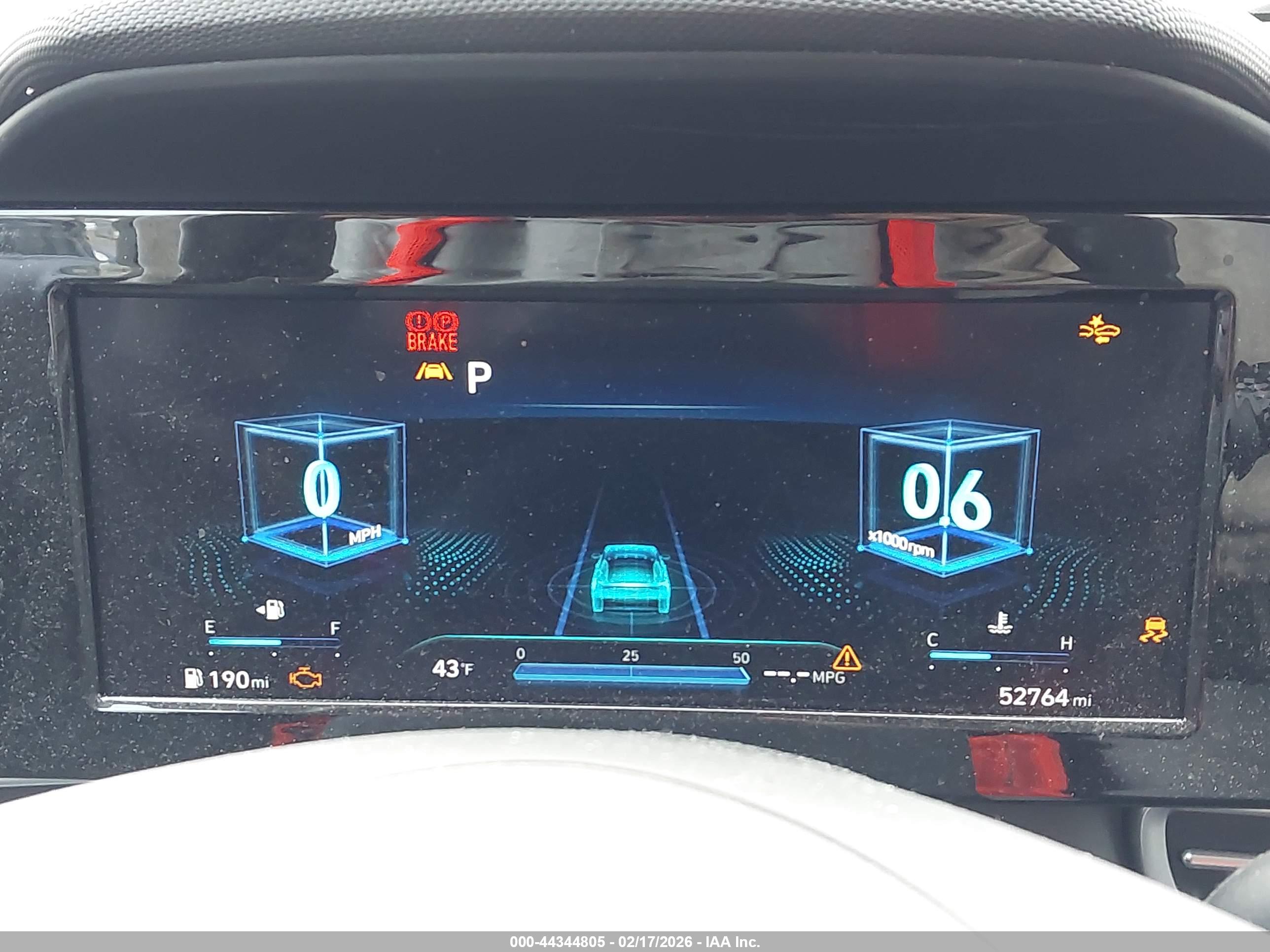 HYUNDAI ELANTRA image 7