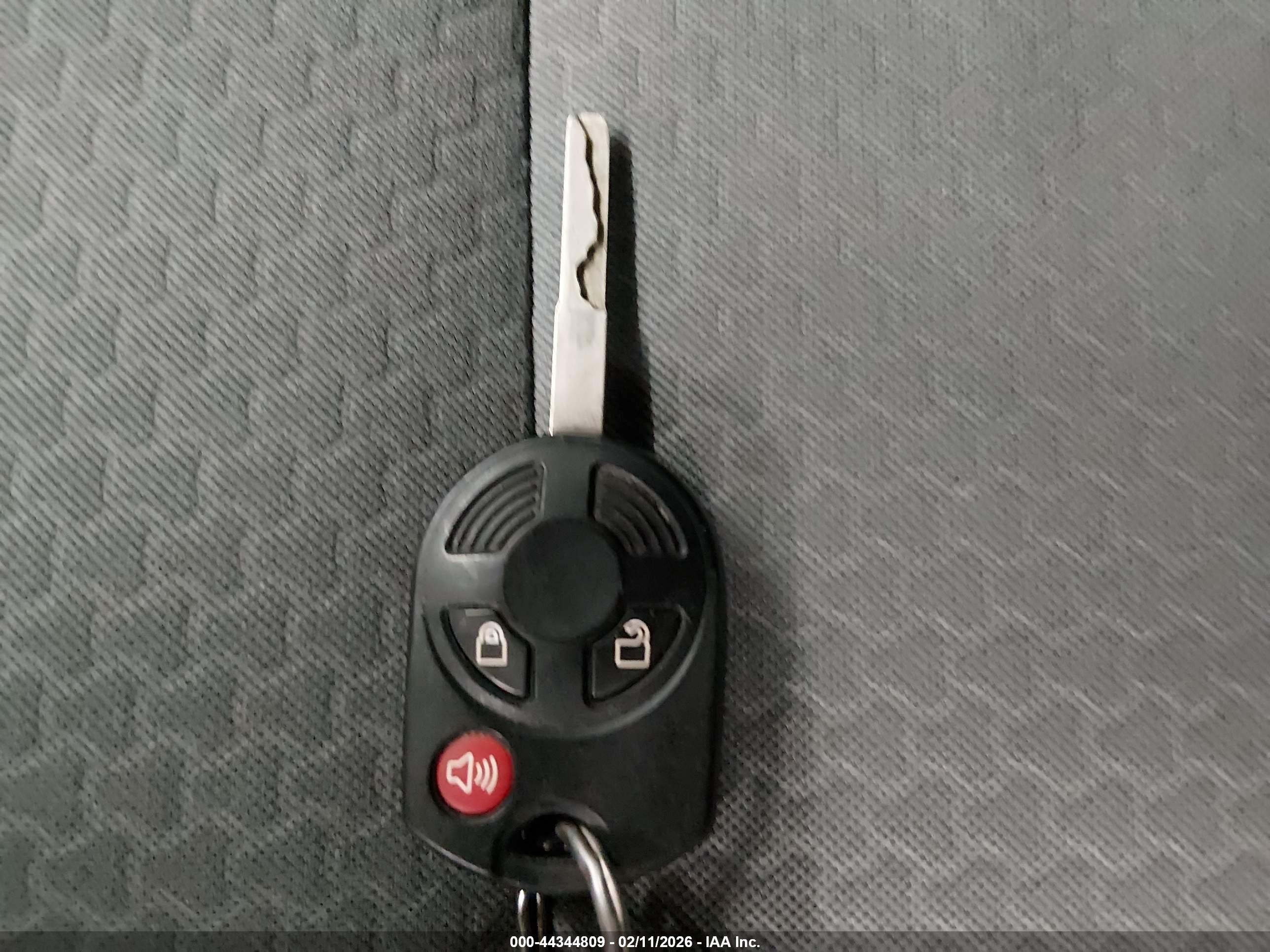 FORD ESCAPE image 11