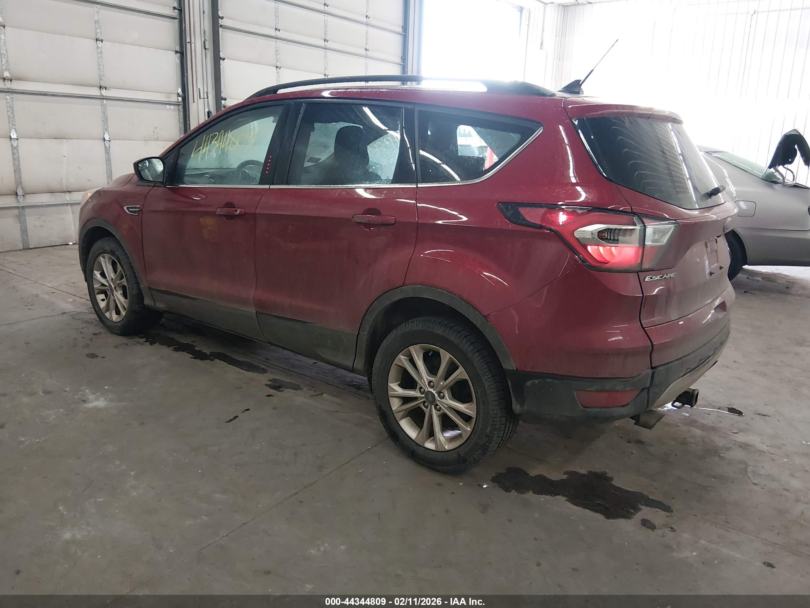 FORD ESCAPE image 3