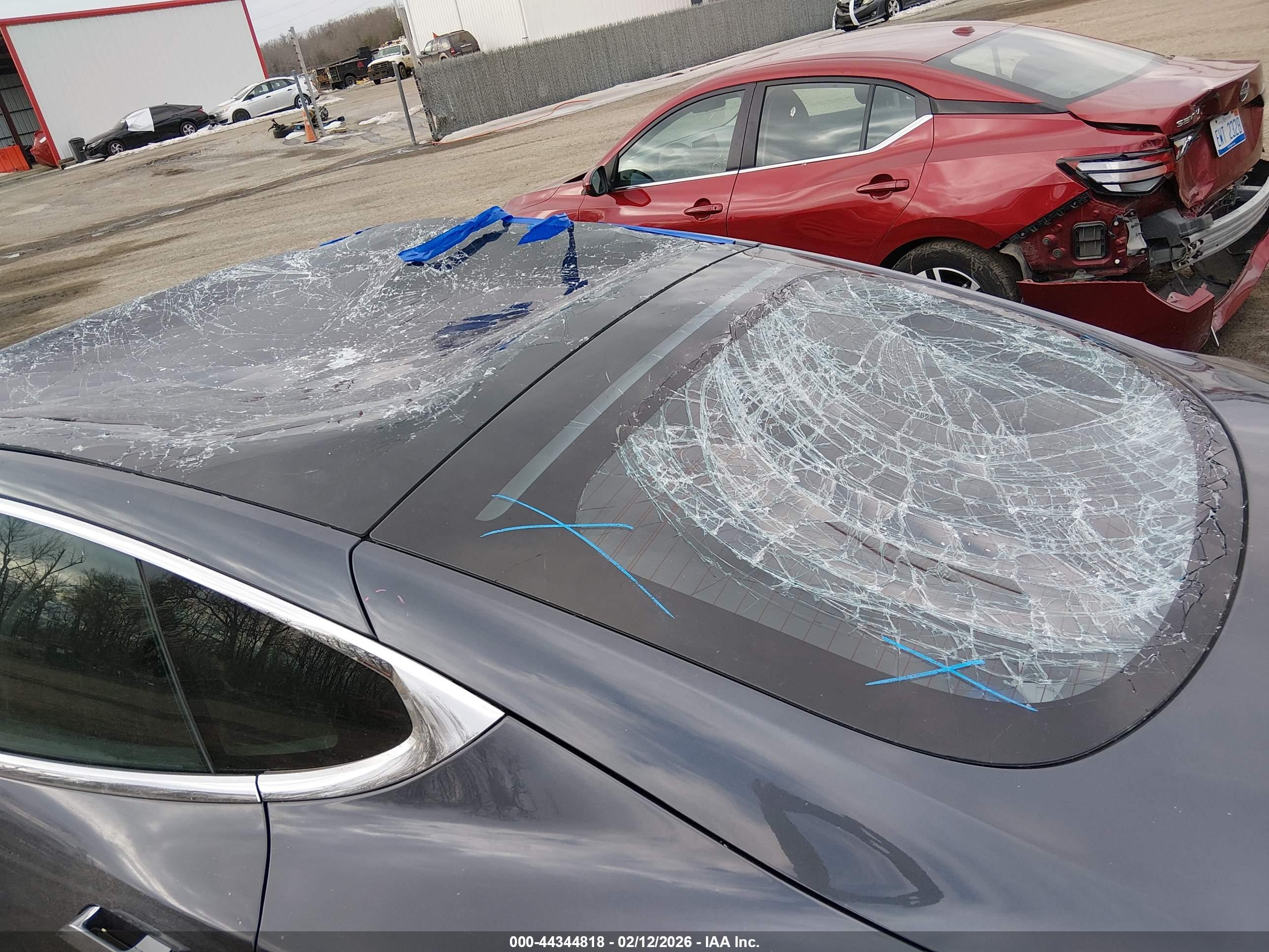 TESLA MODEL image 6