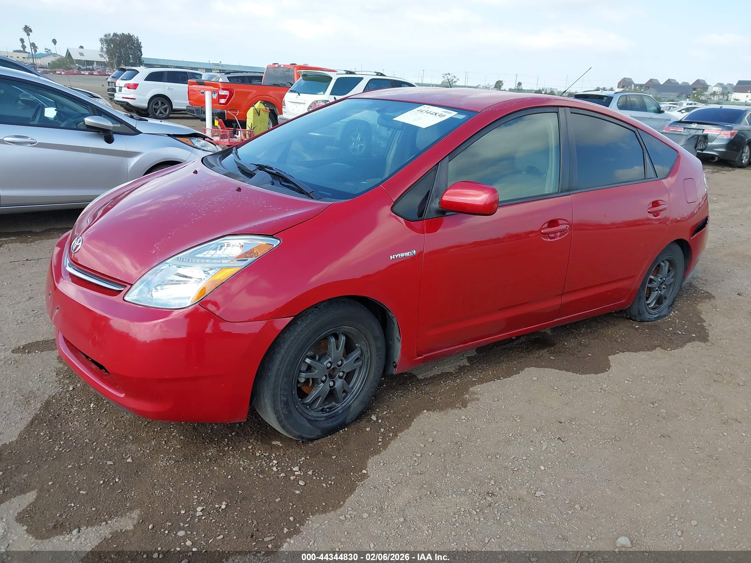TOYOTA PRIUS image 2