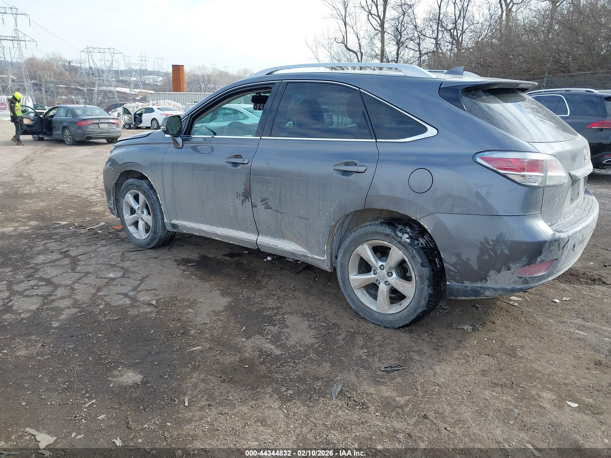 LEXUS RX image 3