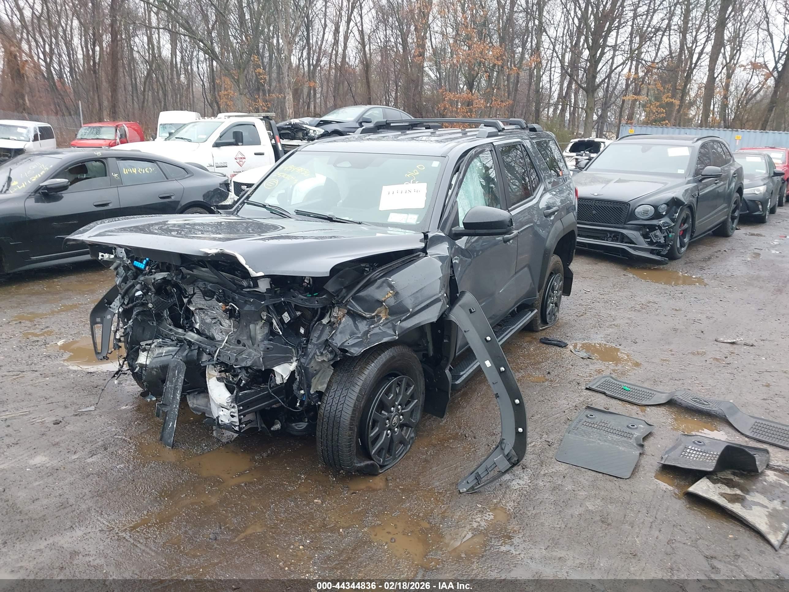 TOYOTA 4RUNNER image 2