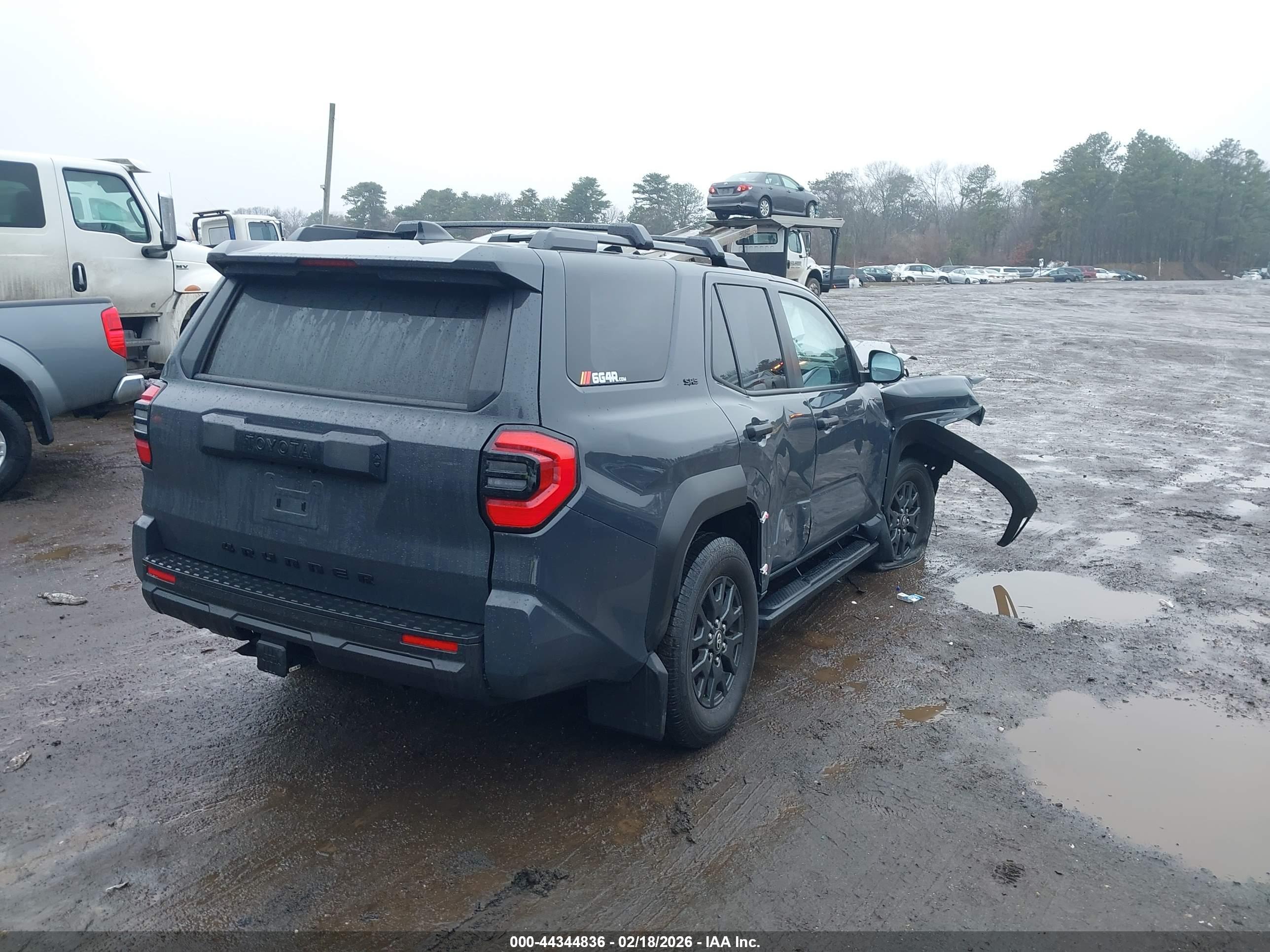 TOYOTA 4RUNNER image 4