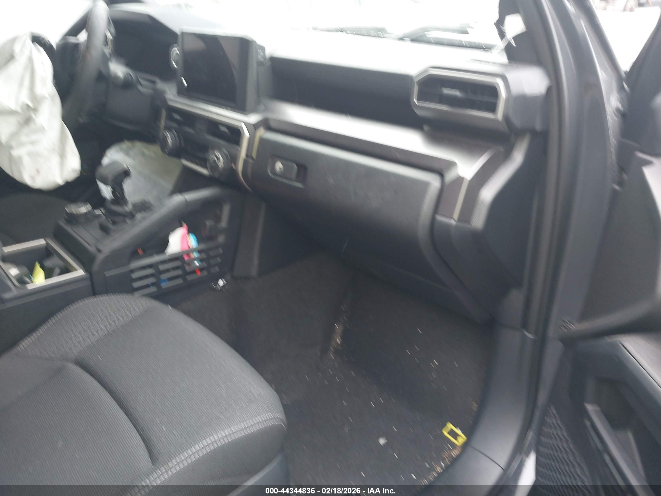 TOYOTA 4RUNNER image 5