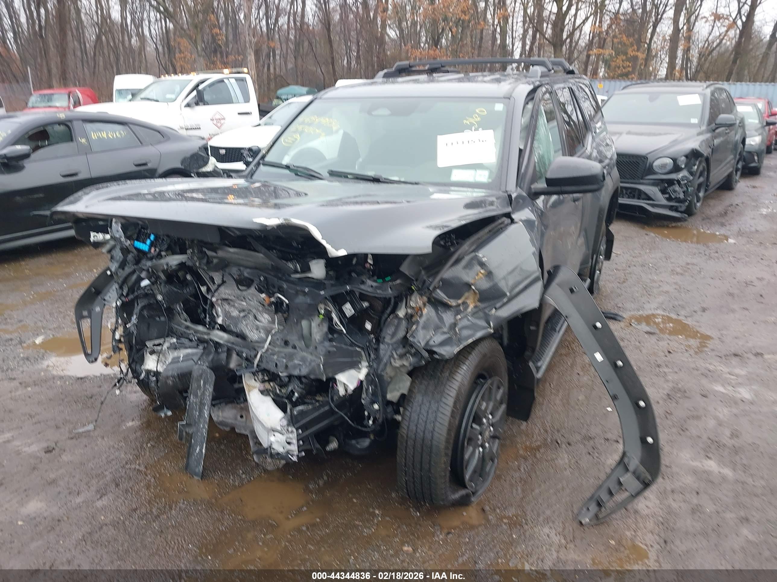 TOYOTA 4RUNNER image 6