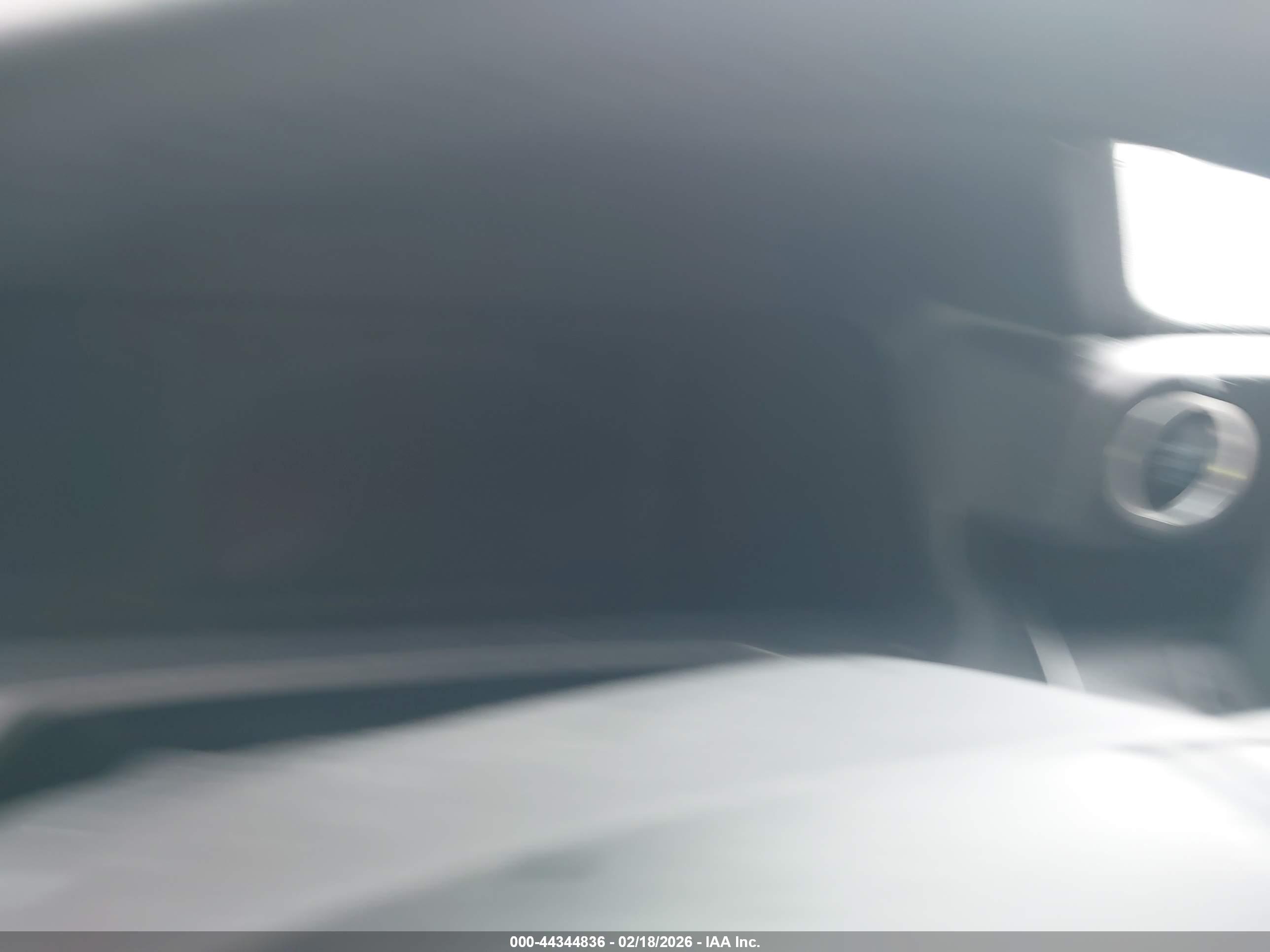 TOYOTA 4RUNNER image 7