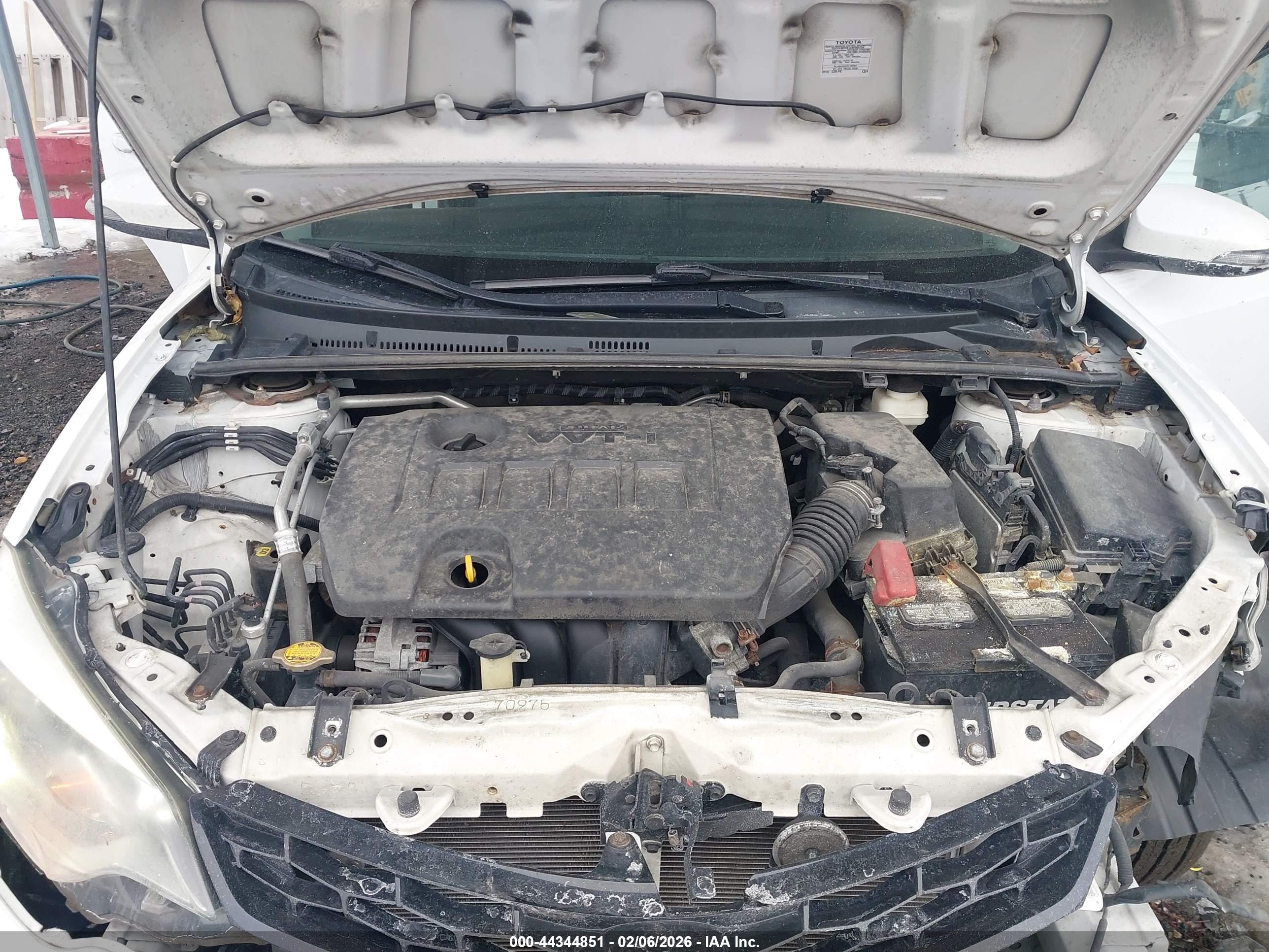 TOYOTA COROLLA image 10