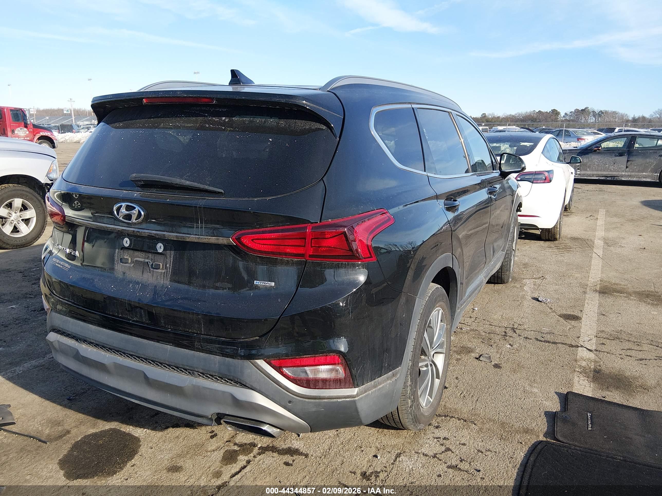 HYUNDAI SANTA image 4