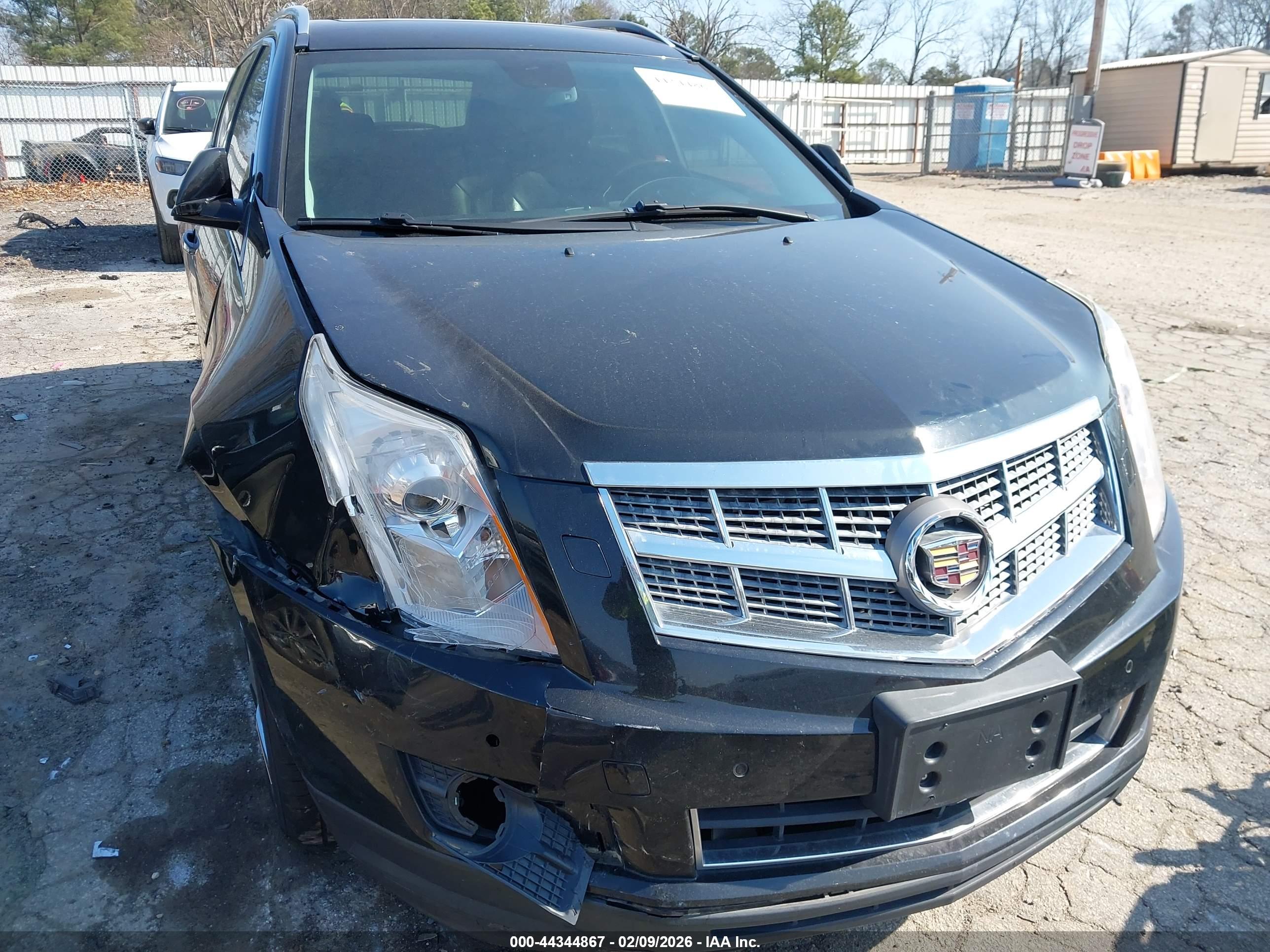 CADILLAC SRX image 6
