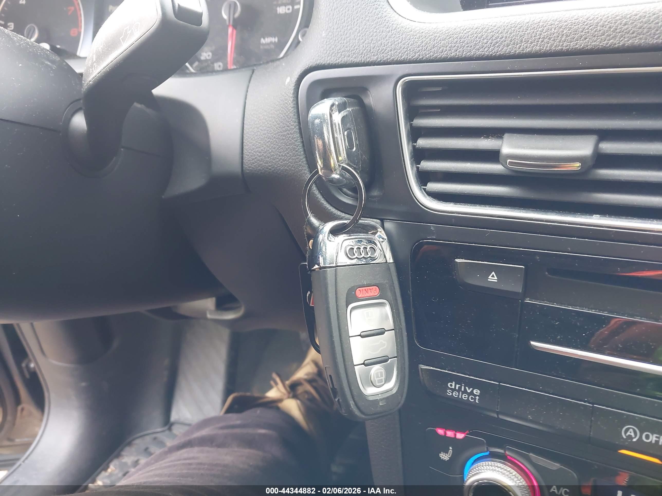 AUDI Q5 image 11