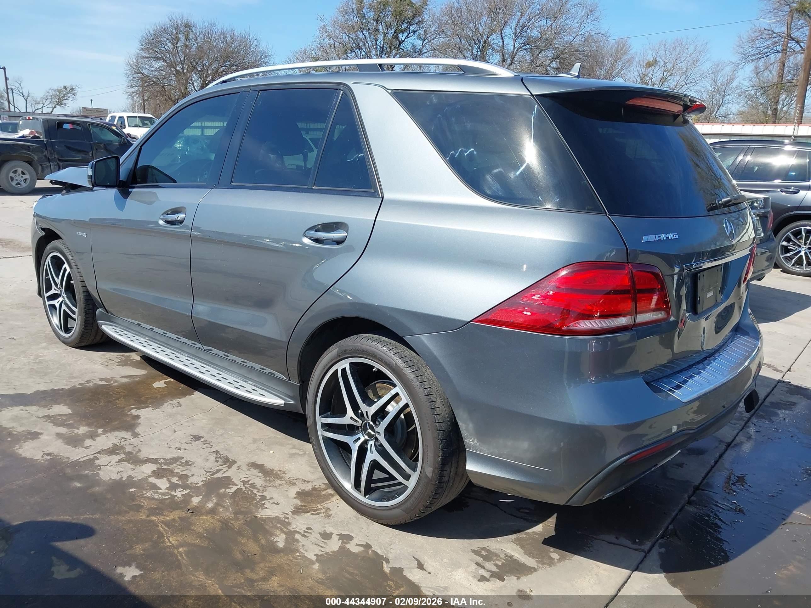 MERCEDES-BENZ AMG image 3