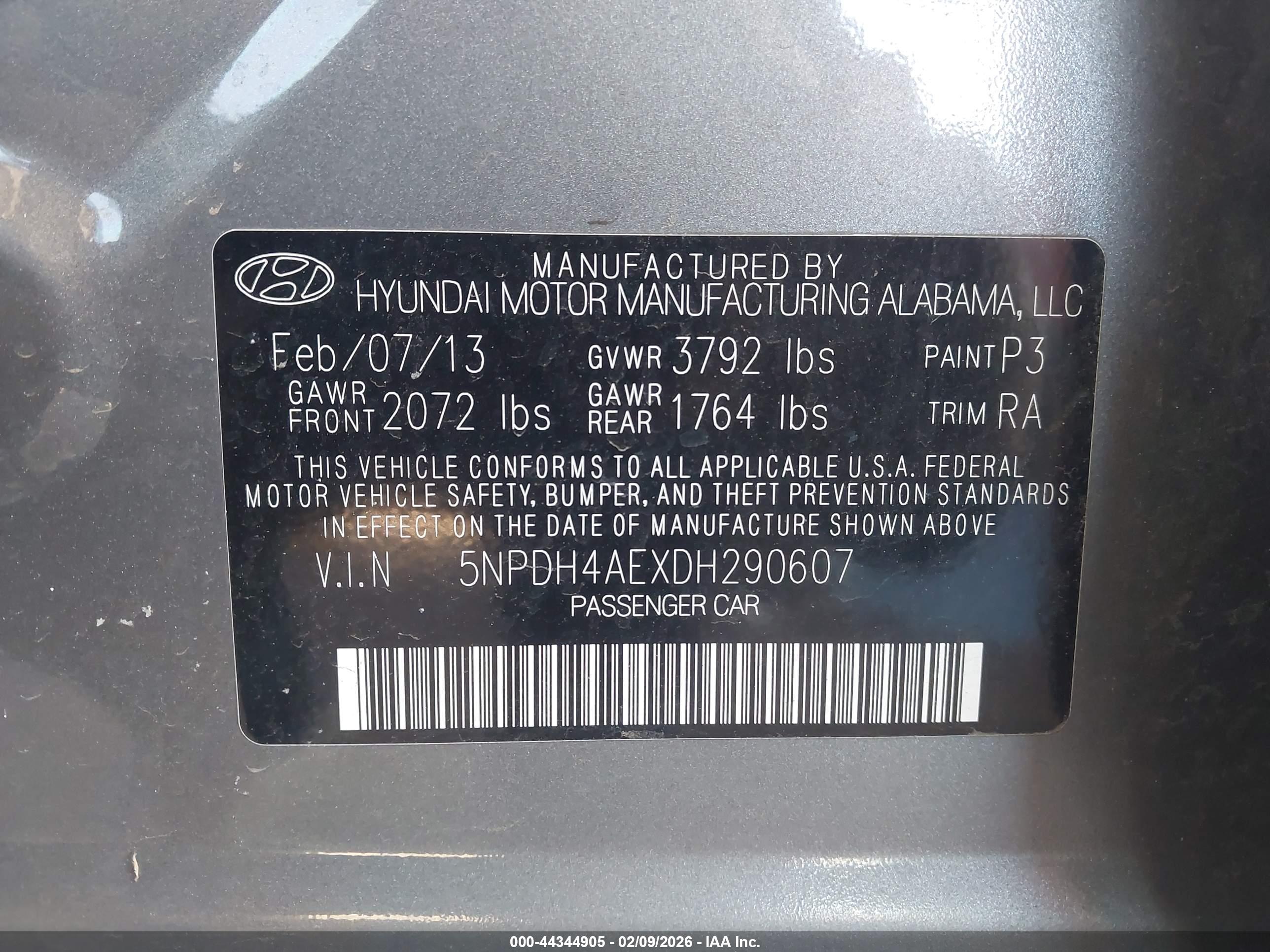 HYUNDAI ELANTRA image 9