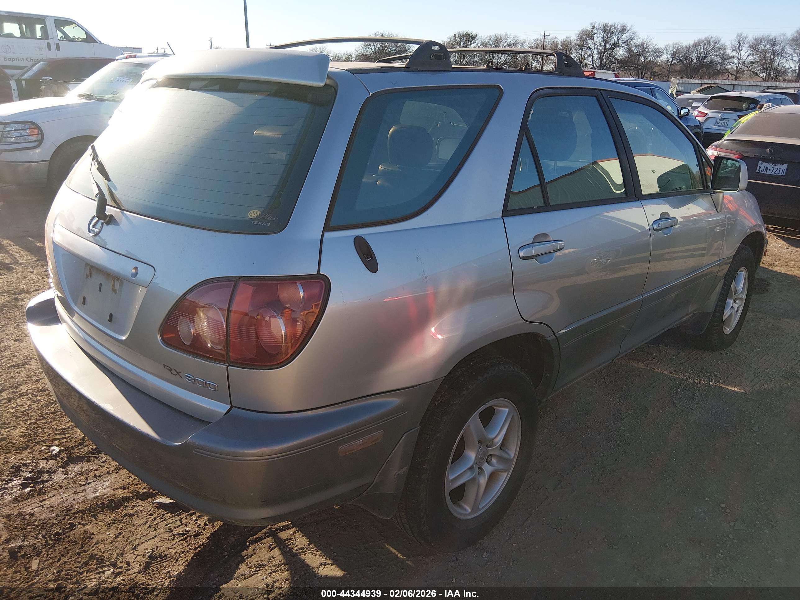 LEXUS RX image 4