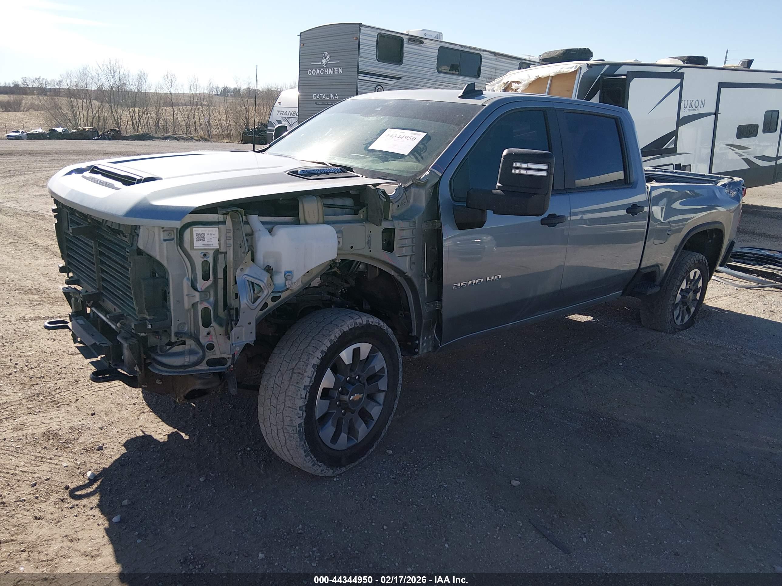 CHEVROLET SILVERADO image 2