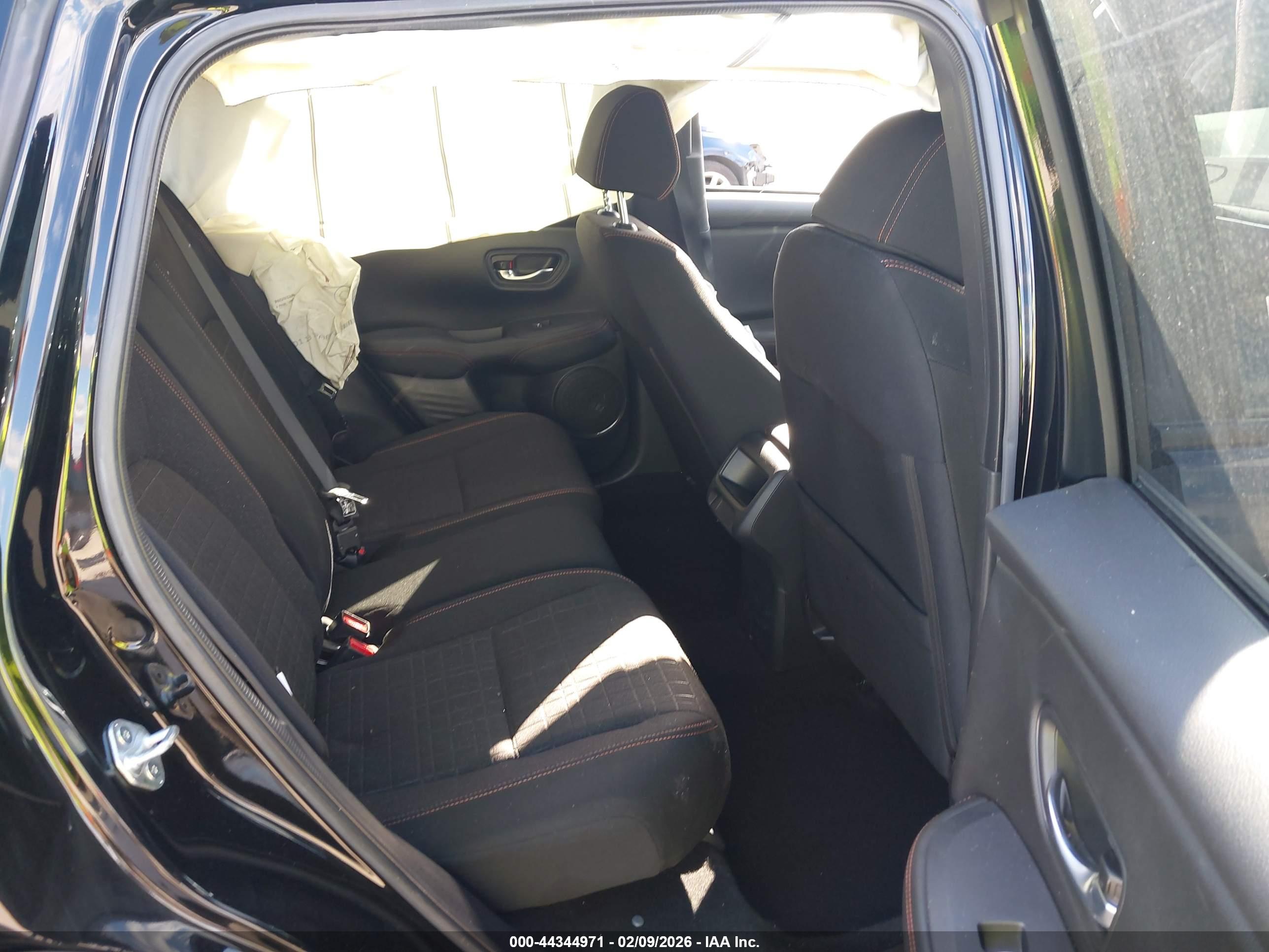 HONDA HR-V image 8