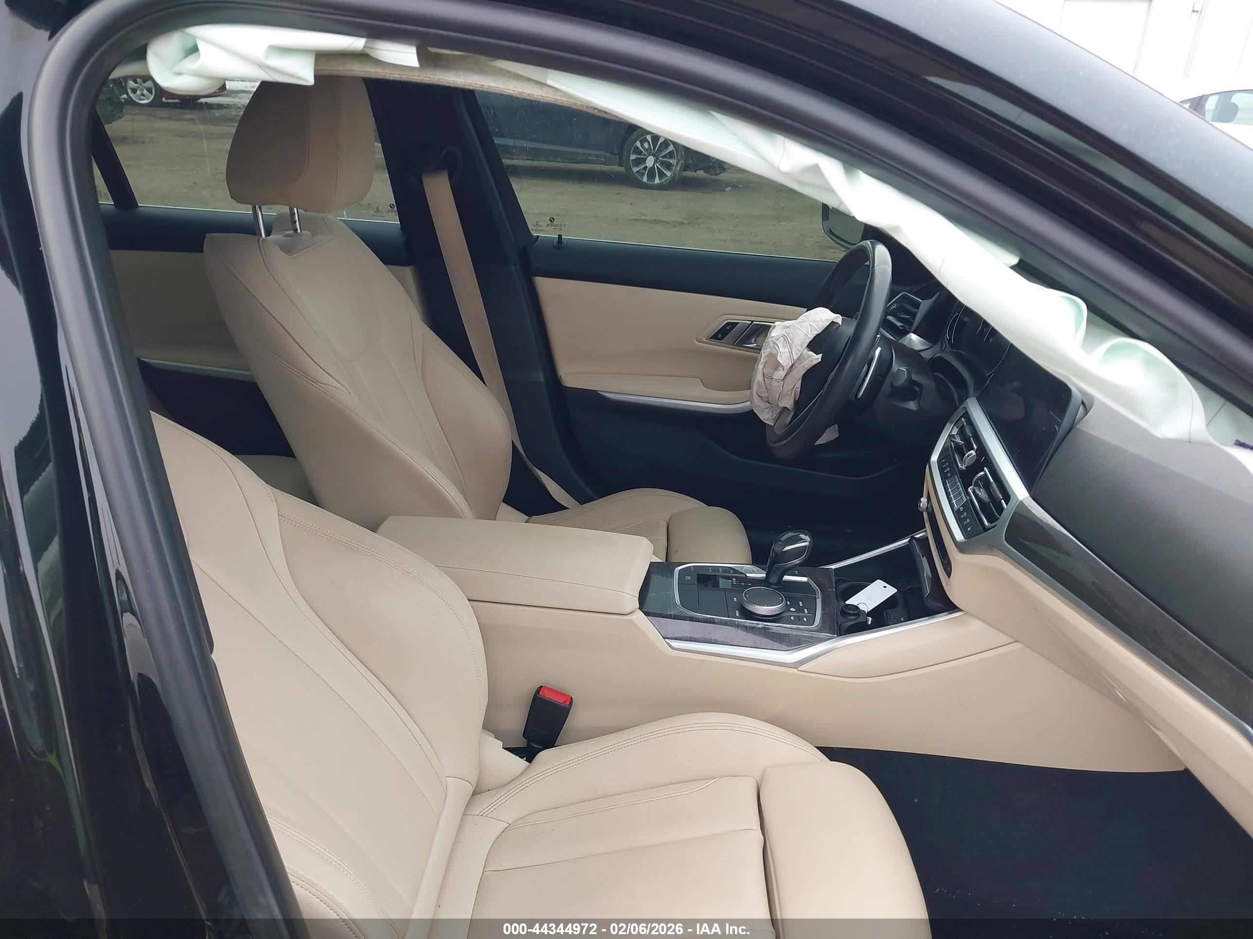 BMW 330I image 5