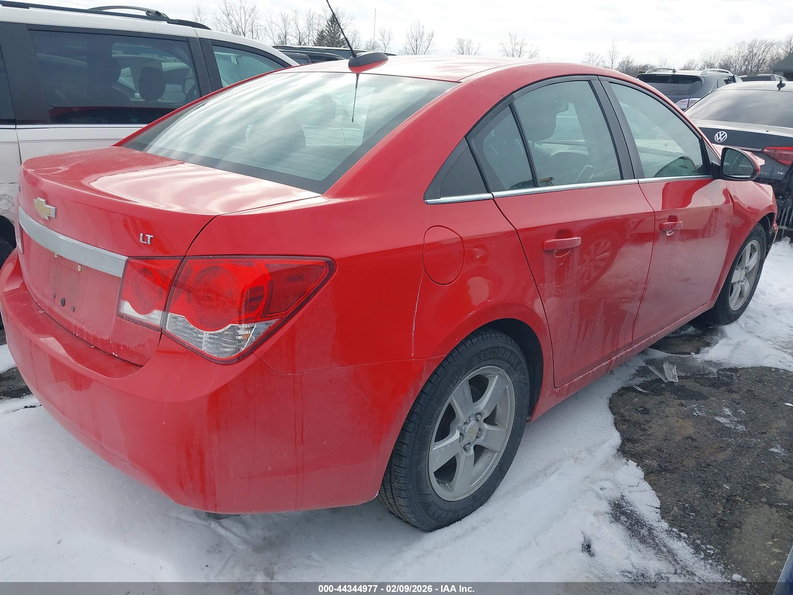 CHEVROLET CRUZE image 4