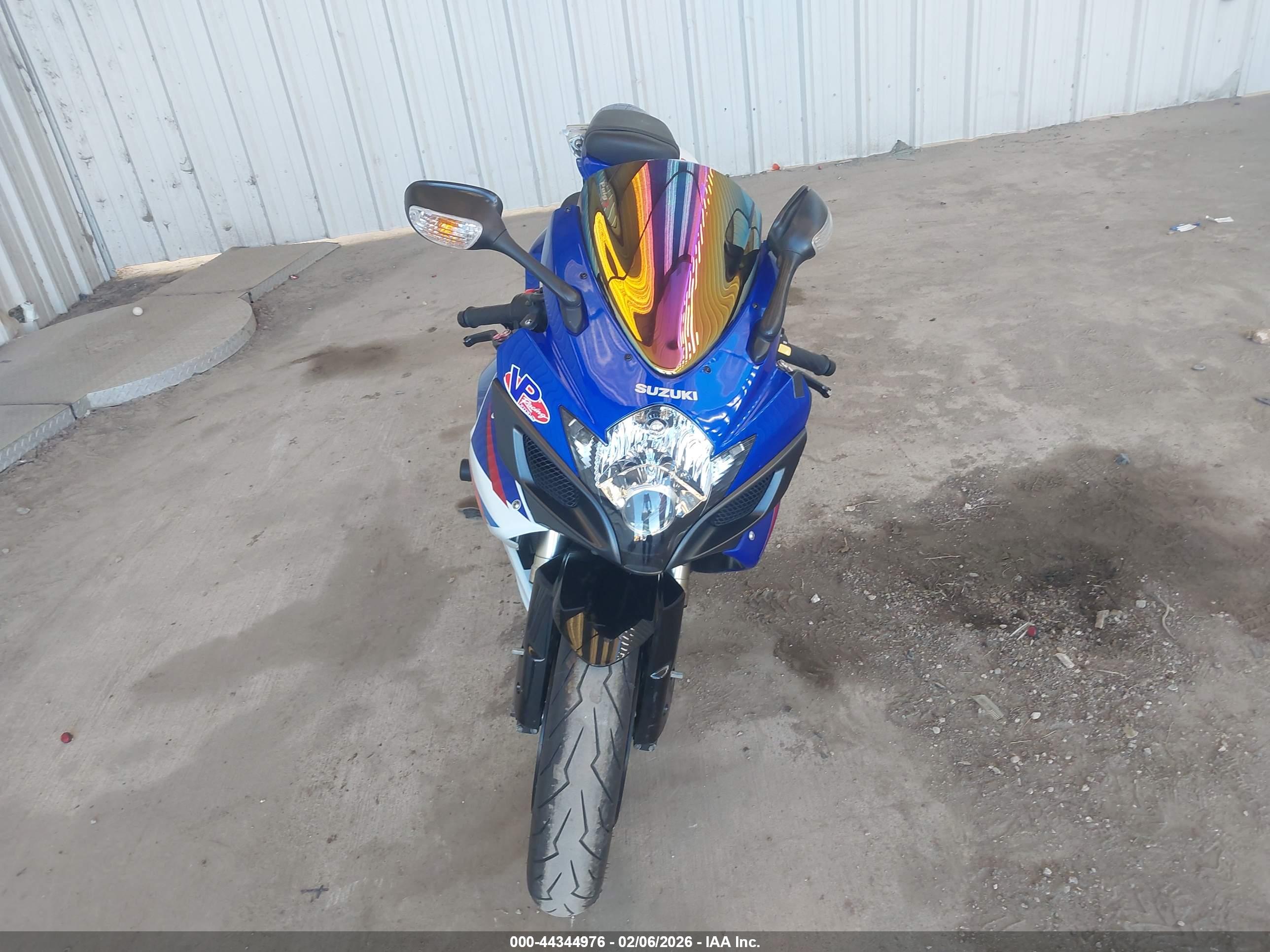 SUZUKI GSX-R600 image 5