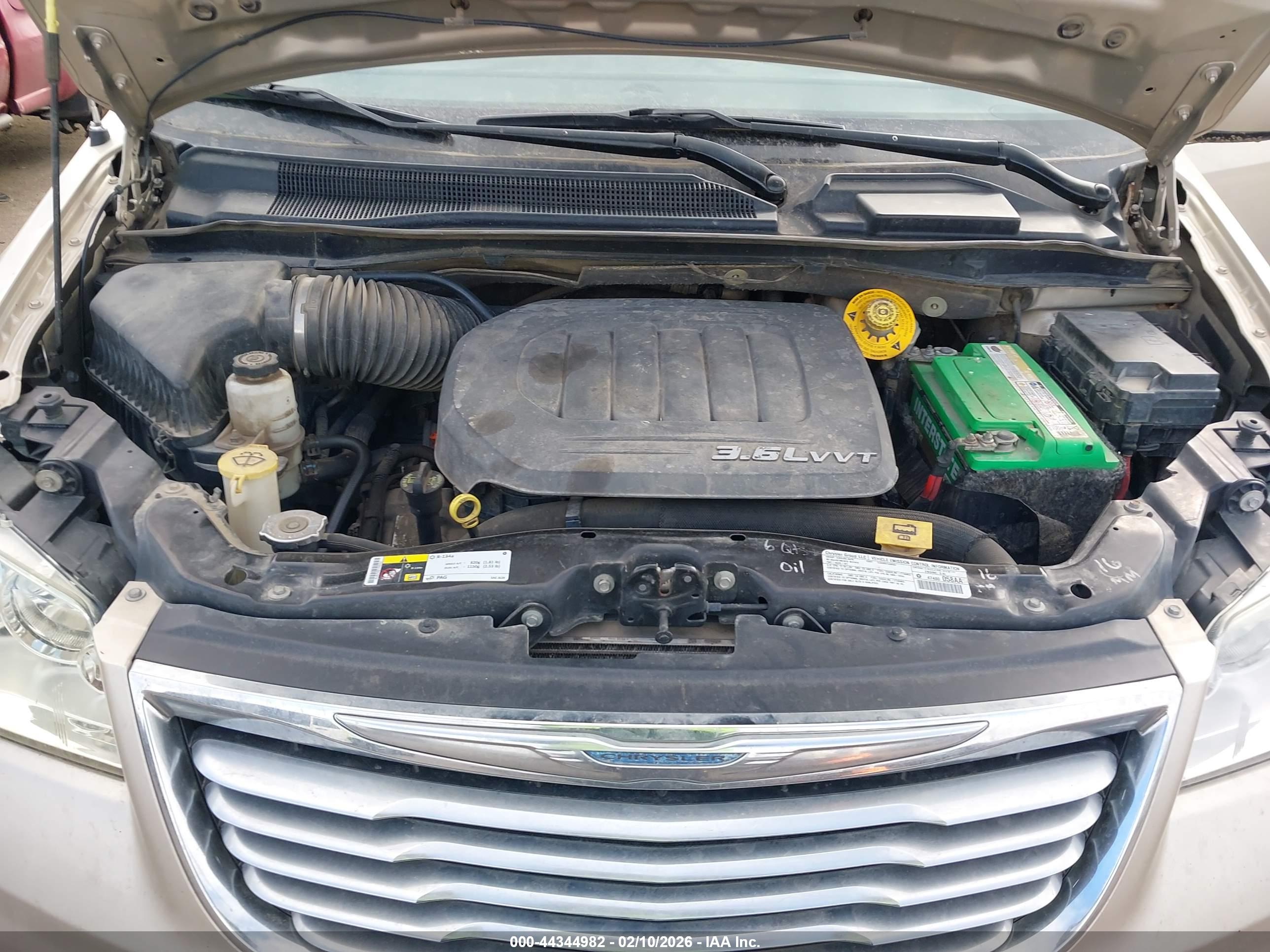 CHRYSLER TOWN image 10