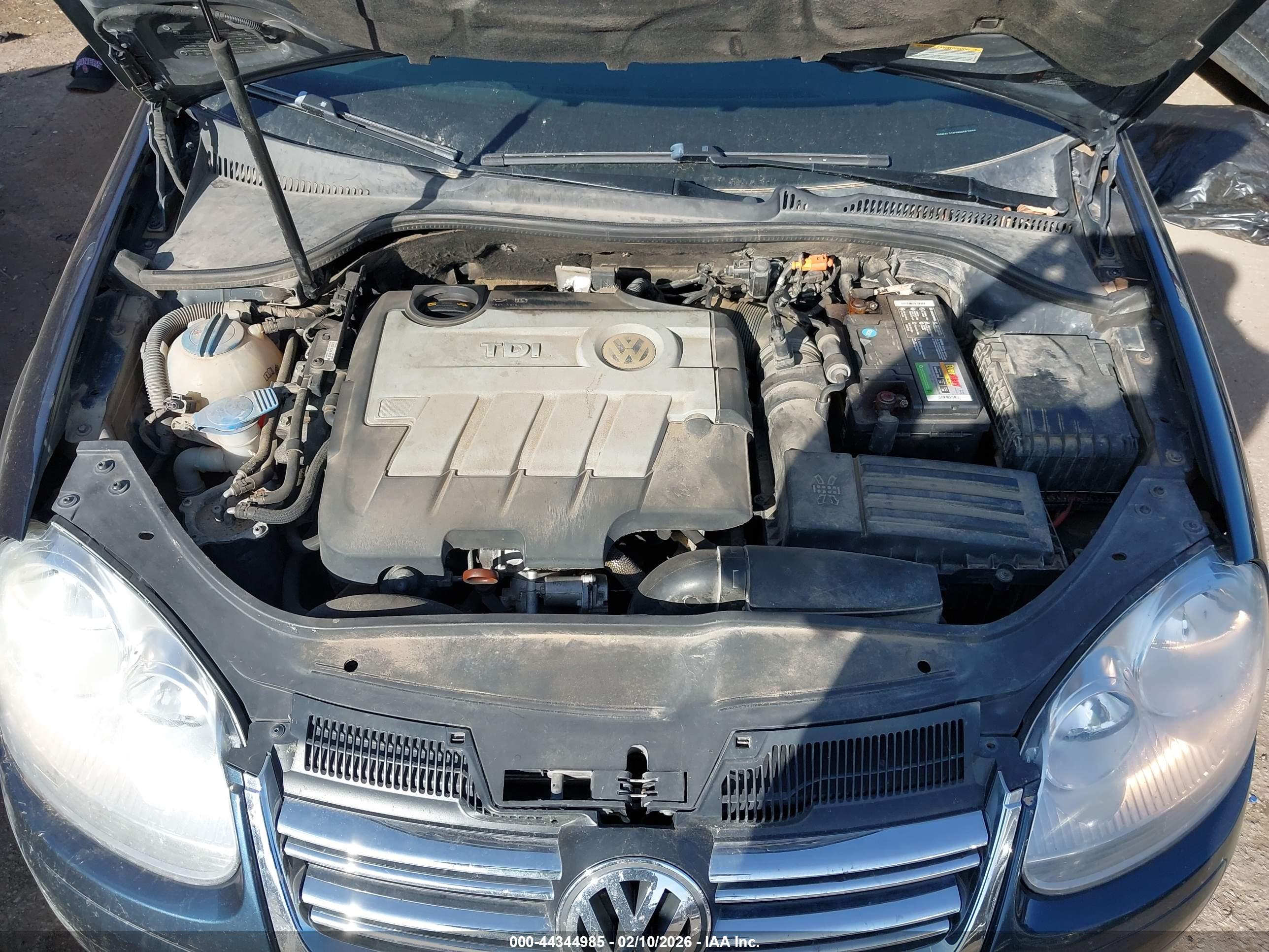 VOLKSWAGEN JETTA image 10